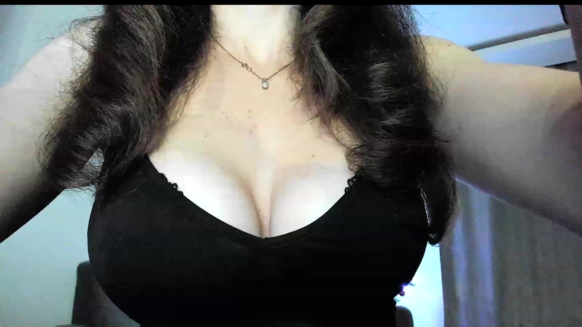 Gallery image thumbnail from Amber_Fry's myfreecams stream on, 12/26/2023, 16:57 image 16 of 20