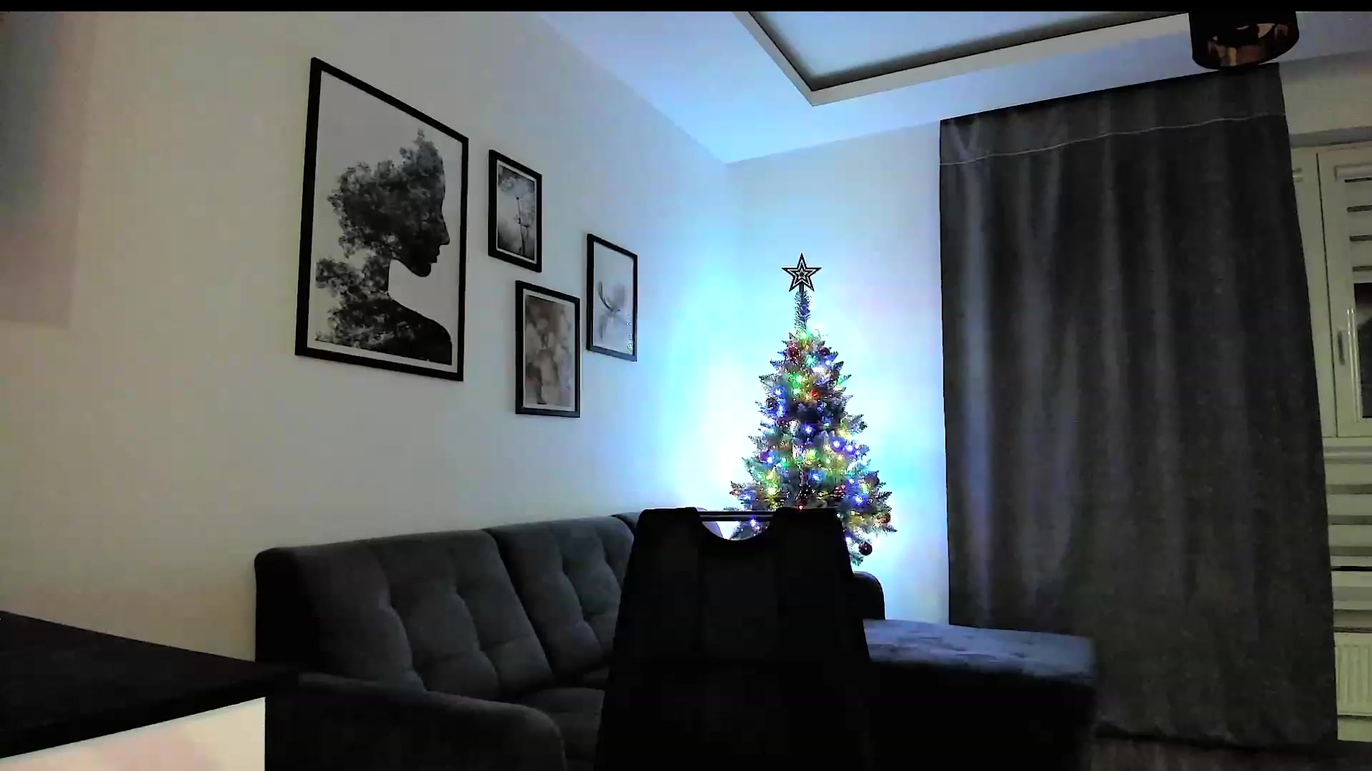 Gallery image thumbnail from Amber_Fry's myfreecams stream on, 12/27/2023, 19:04 image 6 of 20