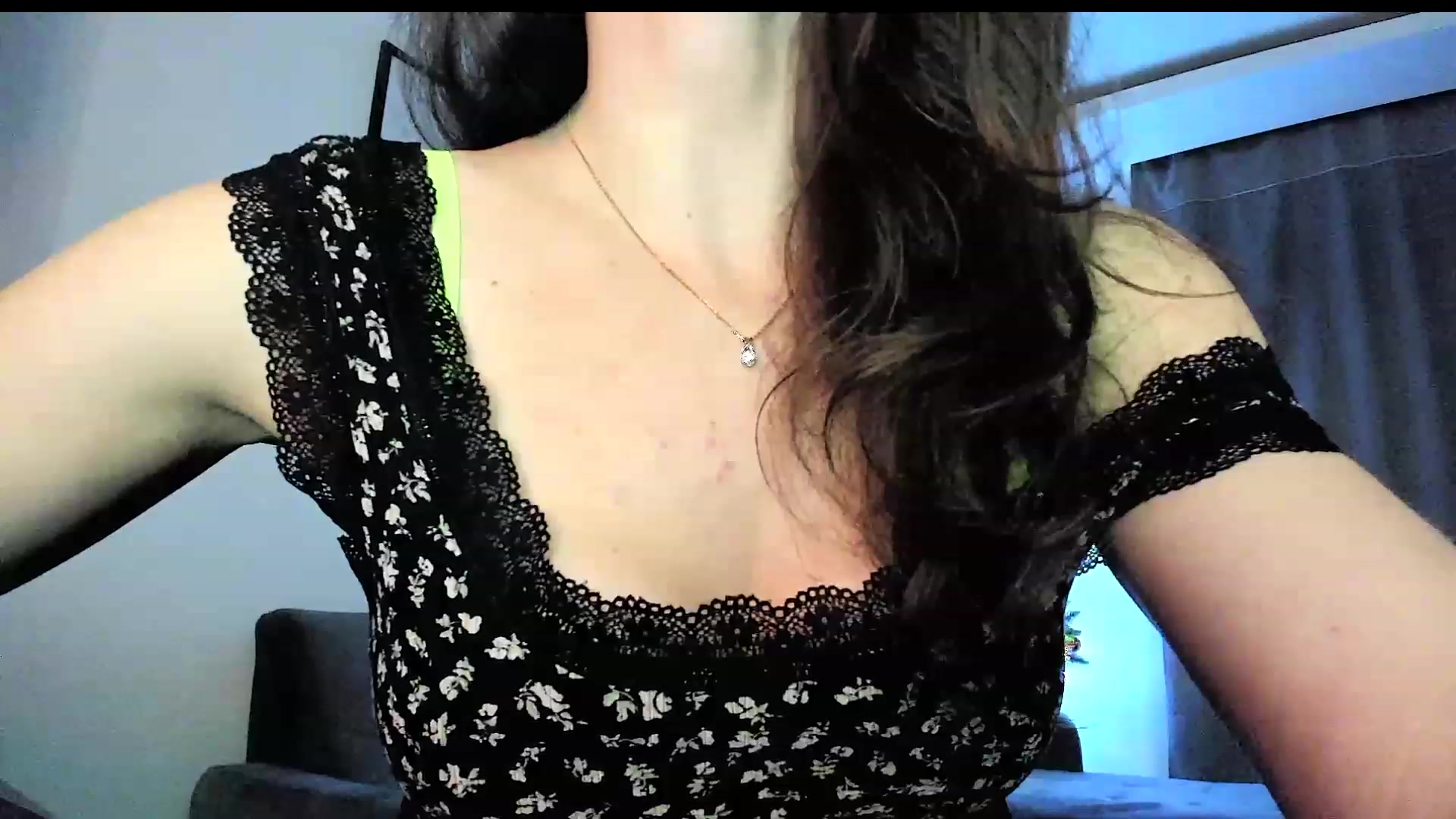 Gallery image thumbnail from Amber_Fry's myfreecams stream on, 12/28/2023, 18:22 image 19 of 20
