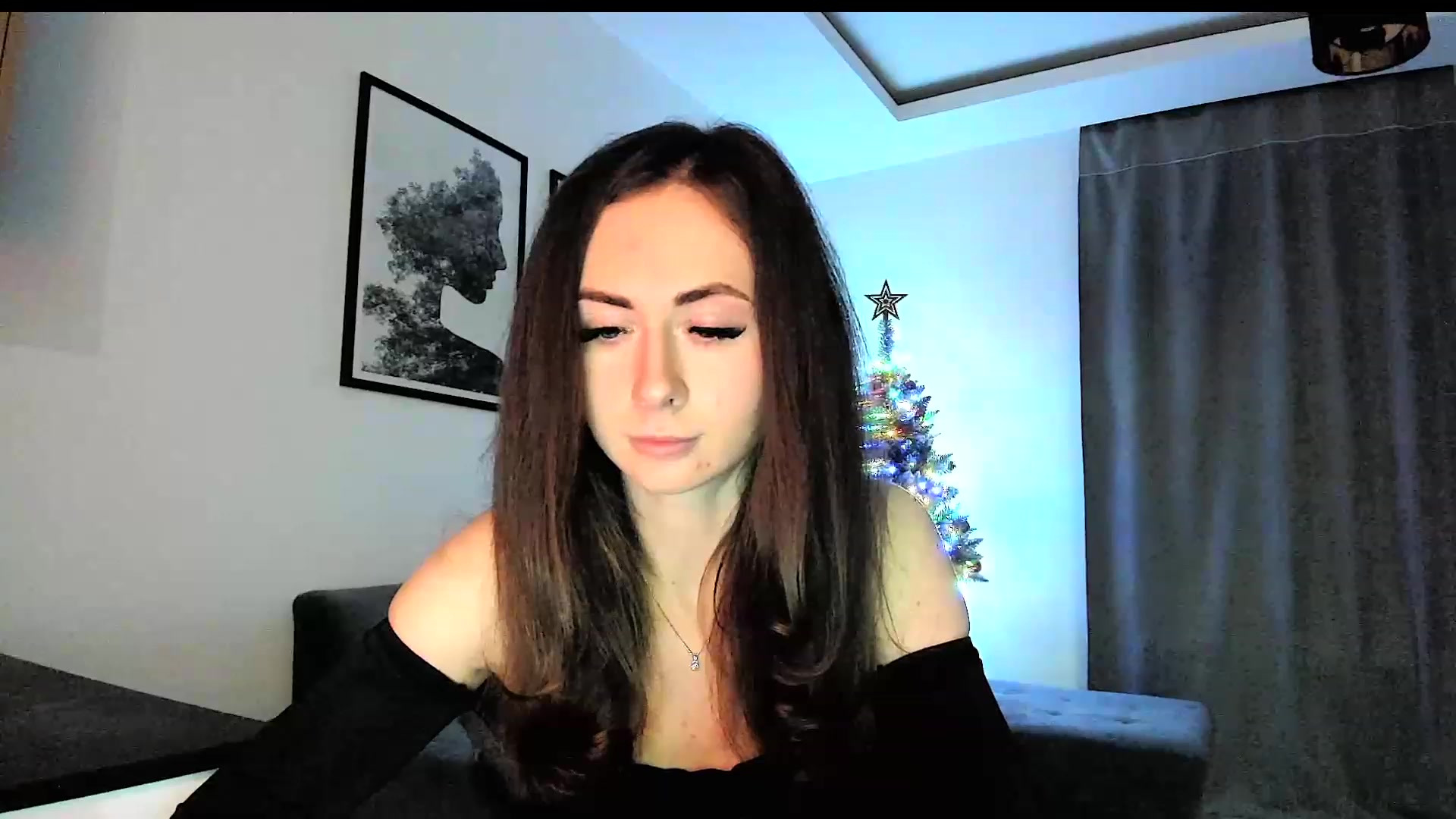 Gallery image thumbnail from Amber_Fry's myfreecams stream on, 12/29/2023, 15:35 image 19 of 20