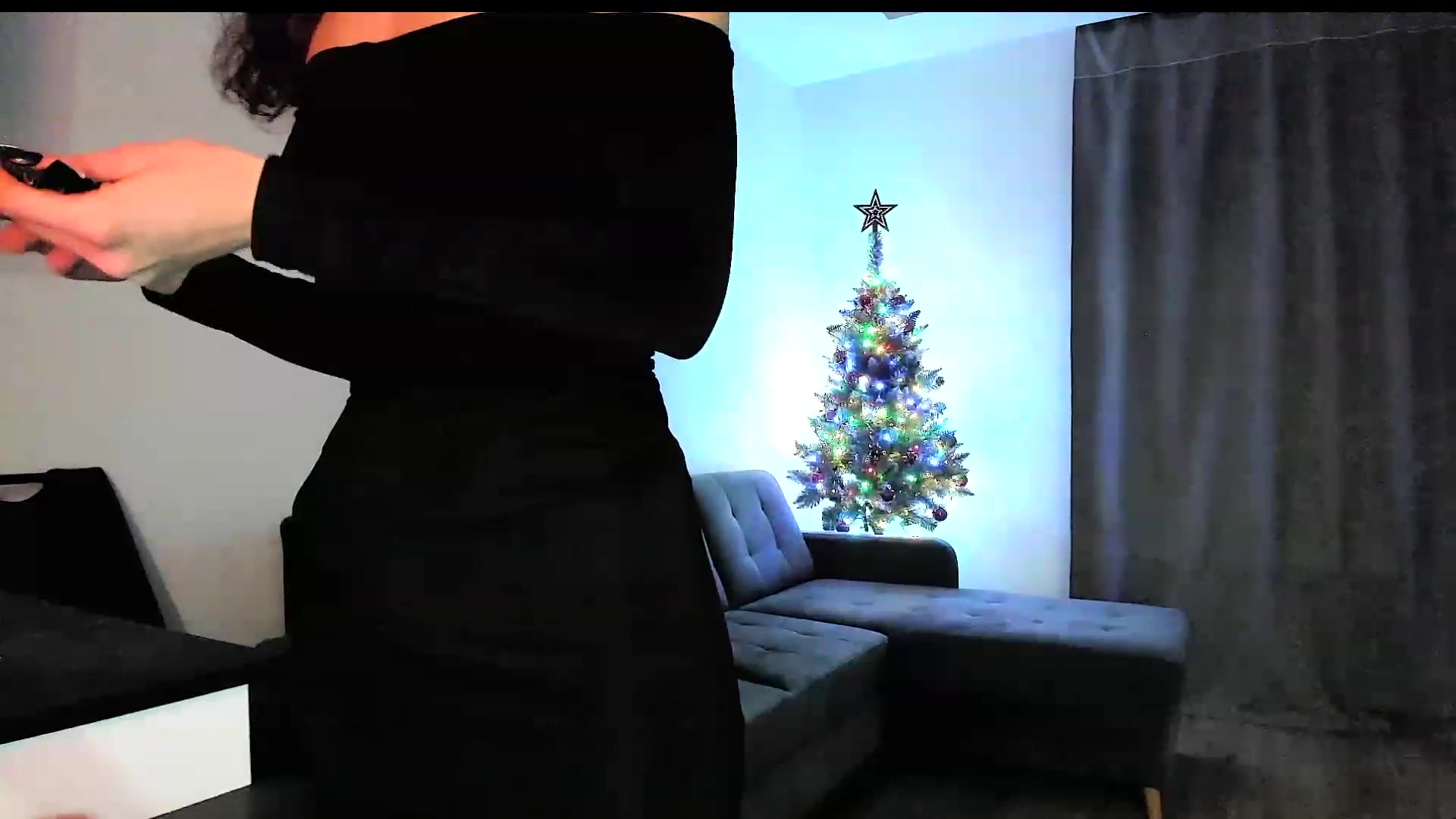 Gallery image thumbnail from Amber_Fry's myfreecams stream on, 12/29/2023, 15:35 image 4 of 20