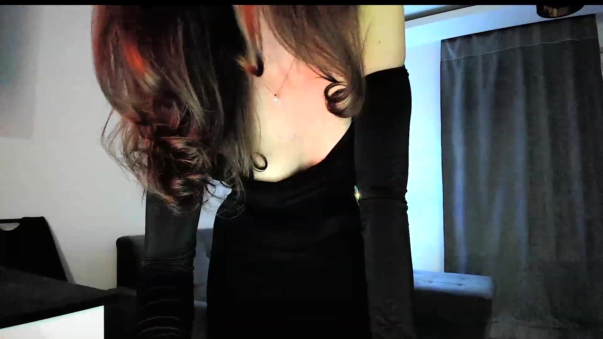 Gallery image thumbnail from Amber_Fry's myfreecams stream on, 12/29/2023, 15:35 image 8 of 20