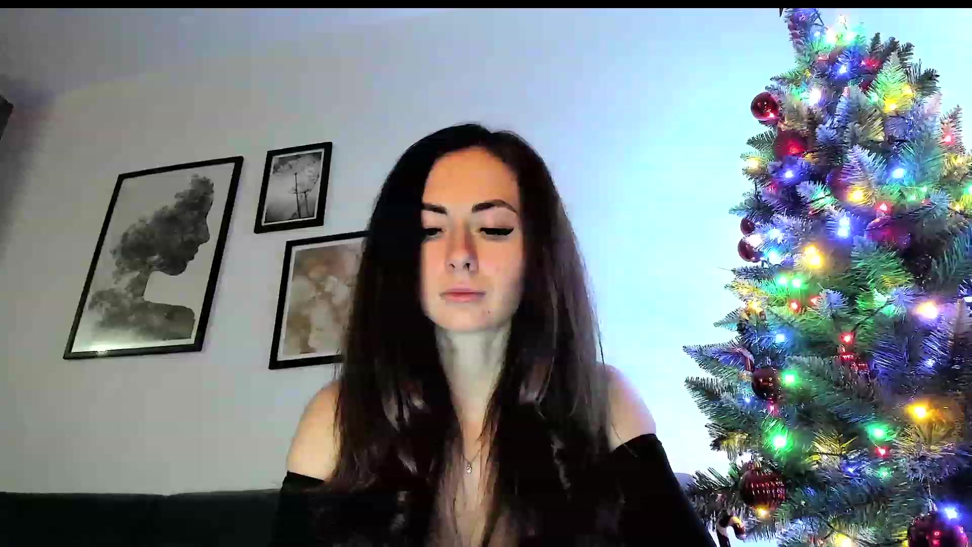 Gallery image thumbnail from Amber_Fry's myfreecams stream on, 12/29/2023, 17:44 image 13 of 20