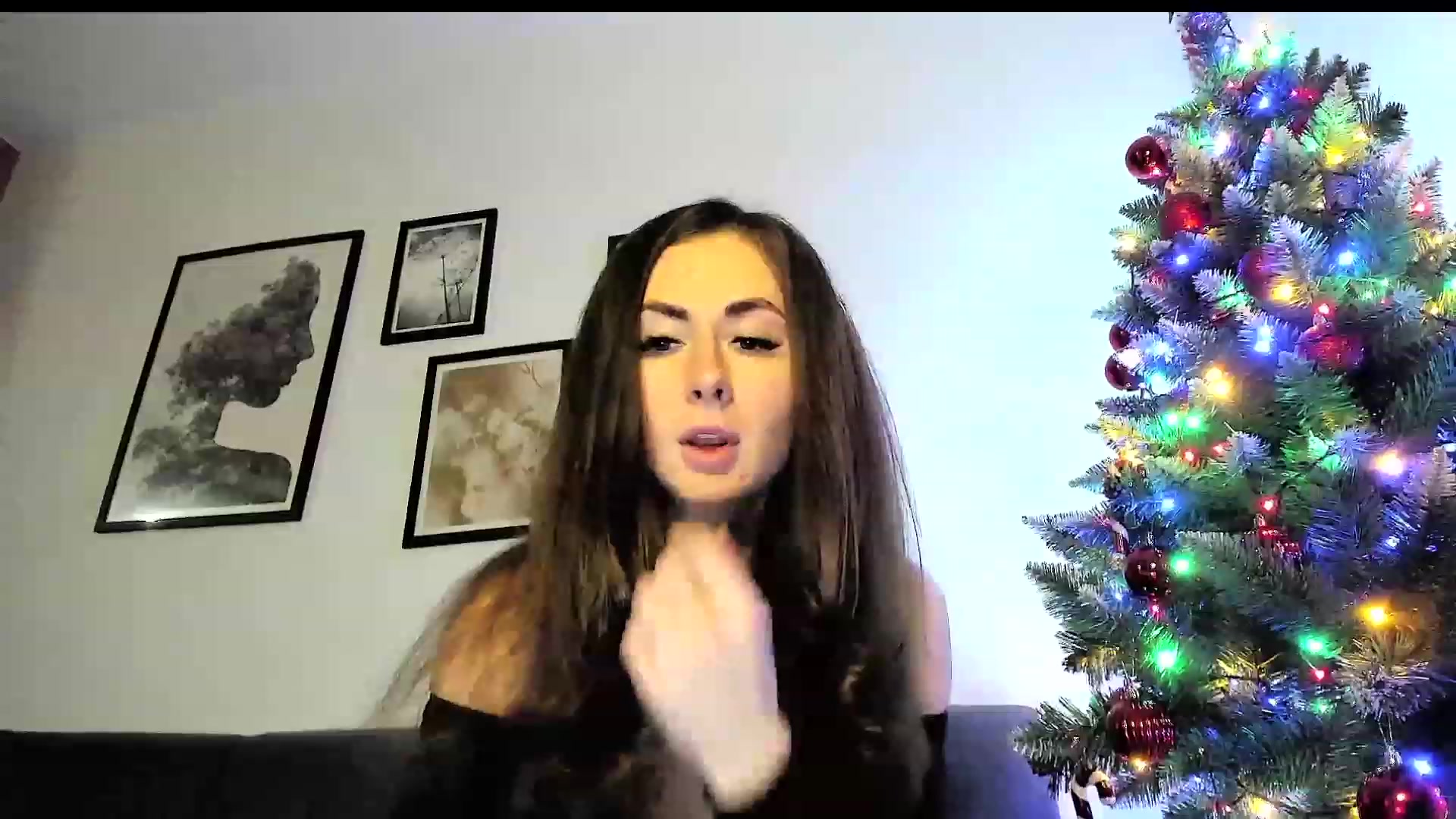 Gallery image thumbnail from Amber_Fry's myfreecams stream on, 12/29/2023, 17:44 image 2 of 20