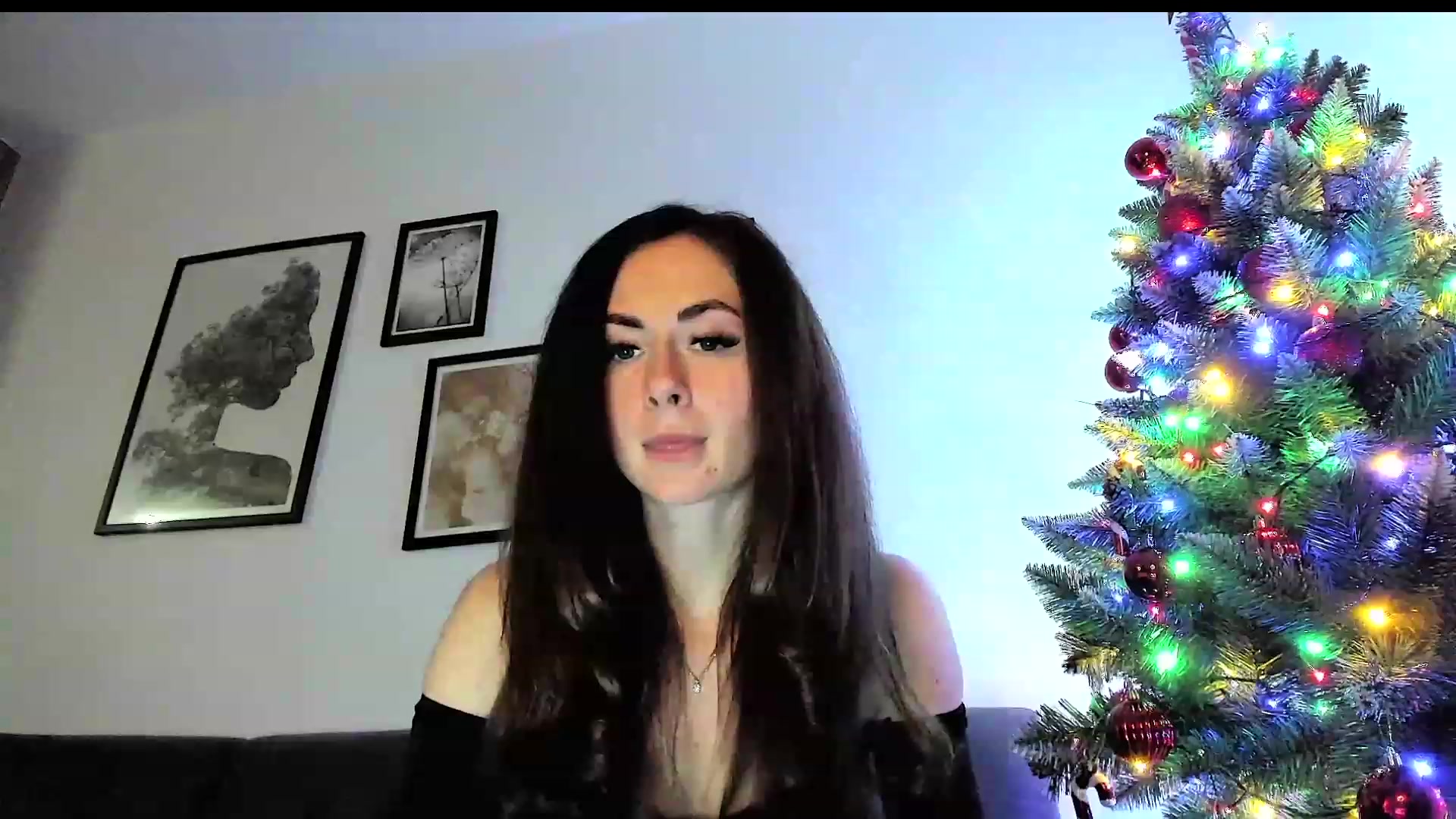 Gallery image thumbnail from Amber_Fry's myfreecams stream on, 12/29/2023, 17:44 image 10 of 20