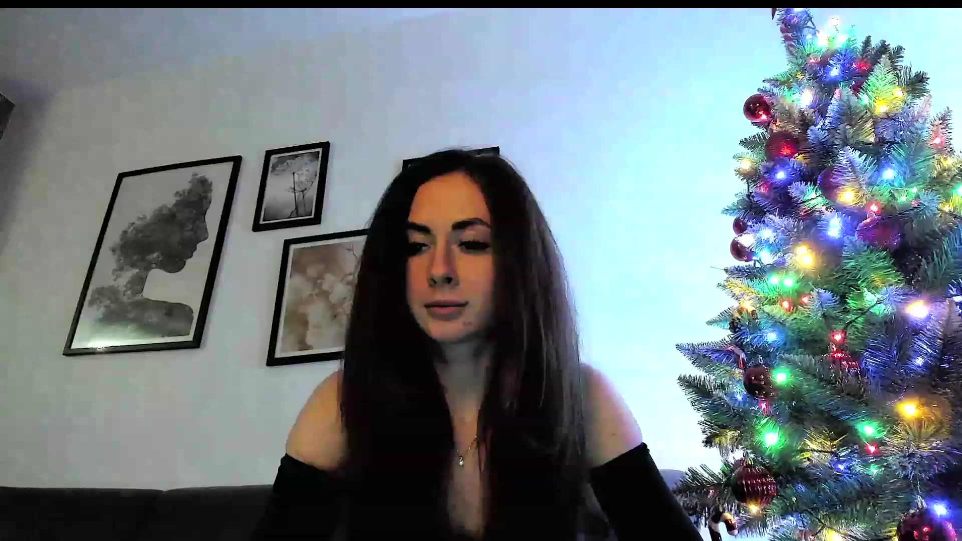 Gallery image thumbnail from Amber_Fry's myfreecams stream on, 12/29/2023, 17:44 image 17 of 20