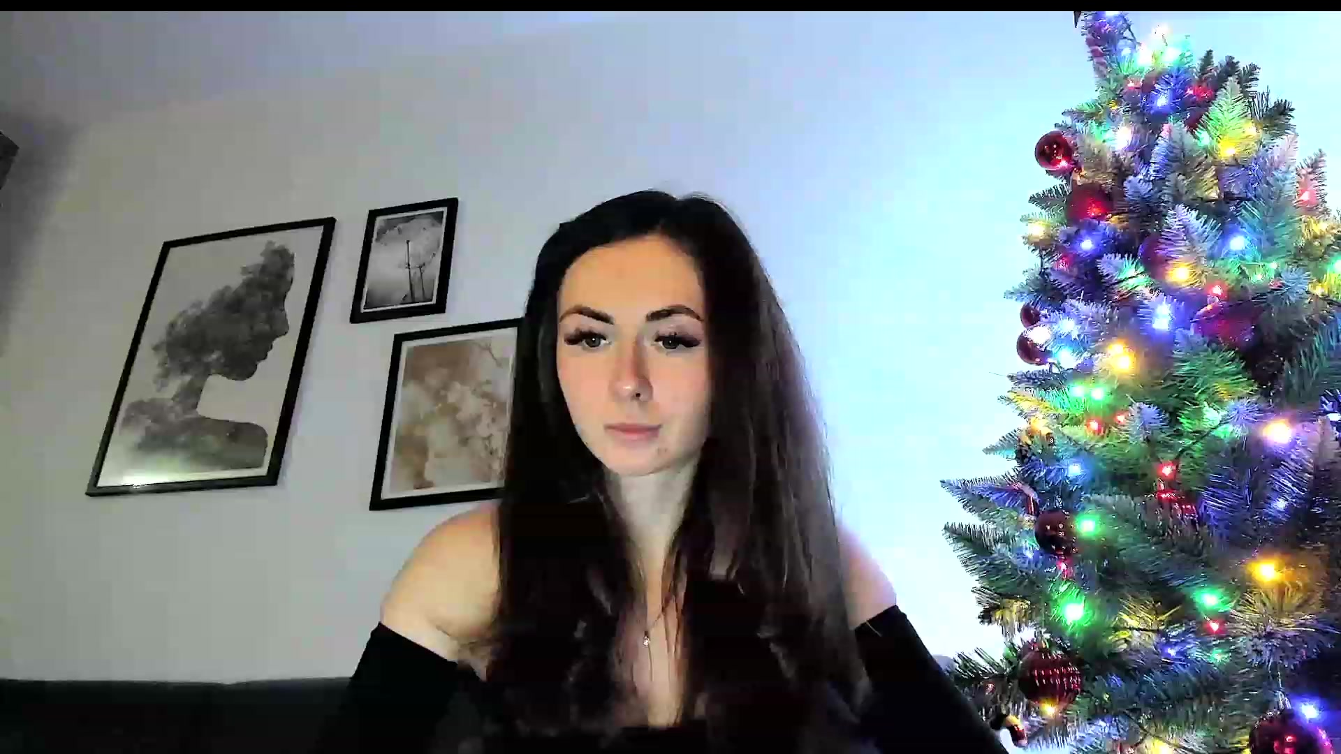 Gallery image thumbnail from Amber_Fry's myfreecams stream on, 12/29/2023, 17:44 image 14 of 20