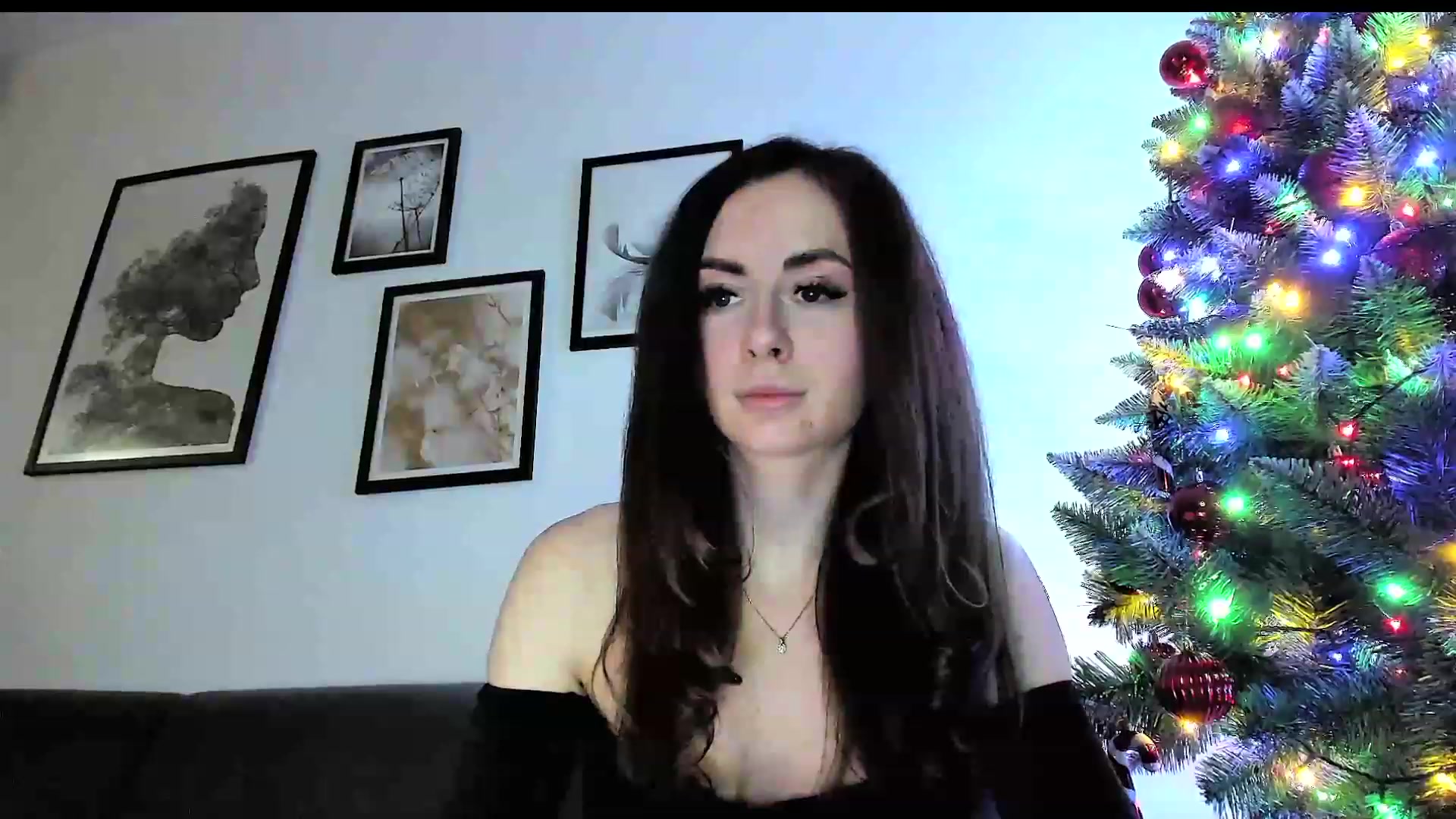 Gallery image thumbnail from Amber_Fry's myfreecams stream on, 12/29/2023, 19:10 image 17 of 20