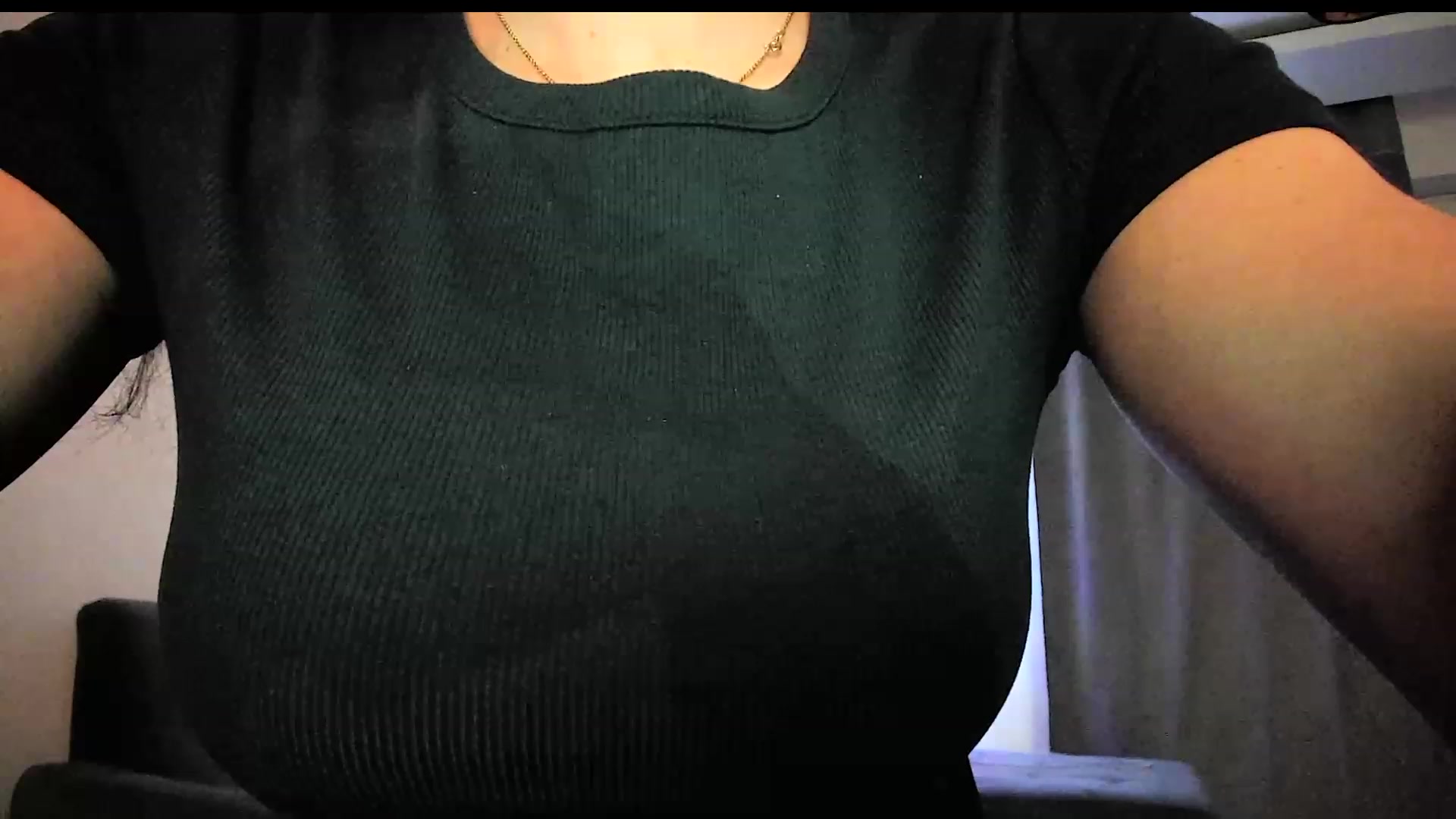 Gallery image thumbnail from Amber_Fry's myfreecams stream on, 12/30/2023, 17:03 image 7 of 20