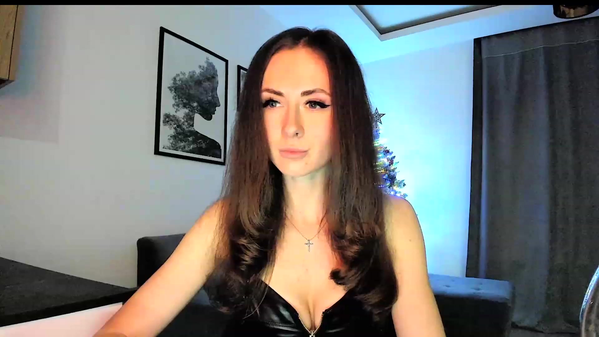 Gallery image thumbnail from Amber_Fry's myfreecams stream on, 12/31/2023, 19:18 image 5 of 20