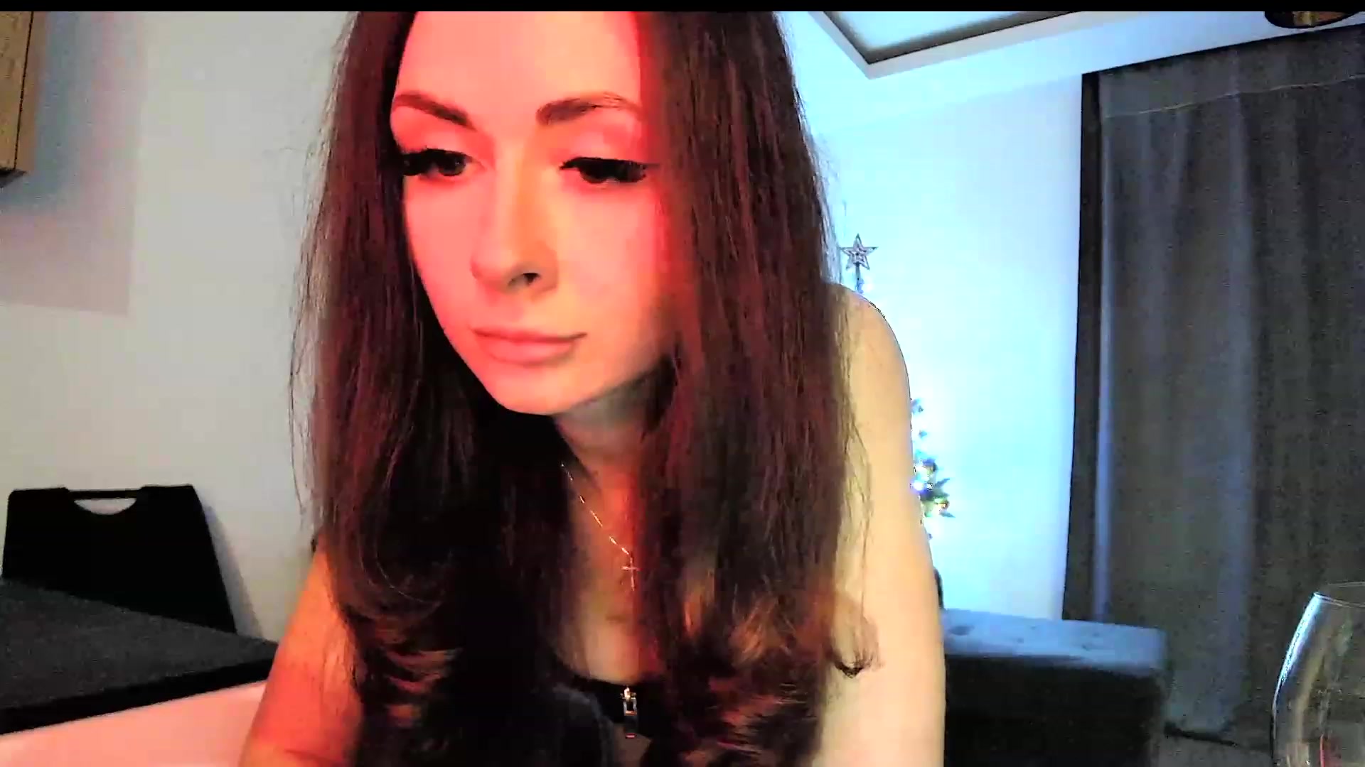 Gallery image thumbnail from Amber_Fry's myfreecams stream on, 12/31/2023, 19:18 image 13 of 20