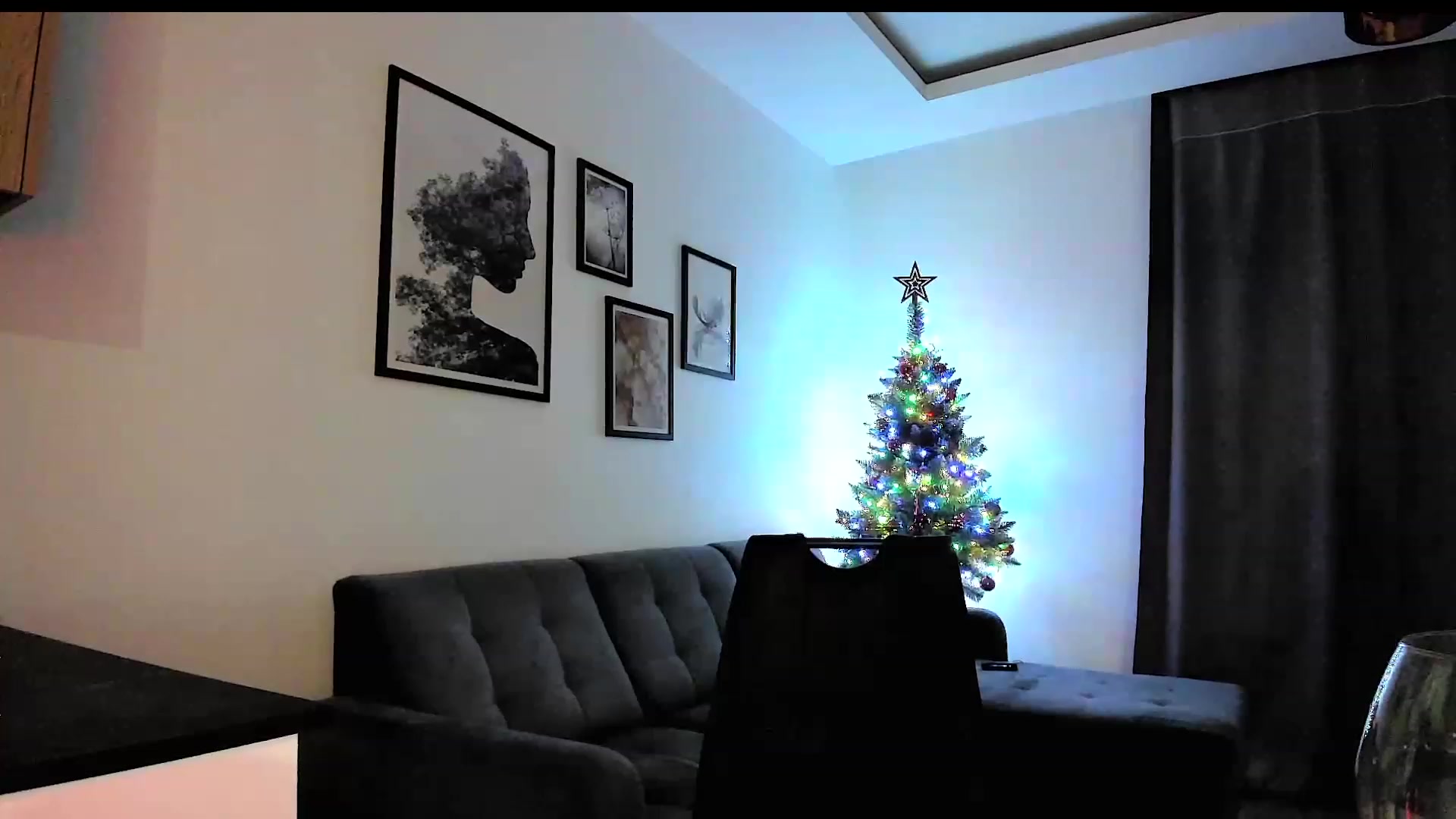 Gallery image thumbnail from Amber_Fry's myfreecams stream on, 12/31/2023, 19:18 image 8 of 20