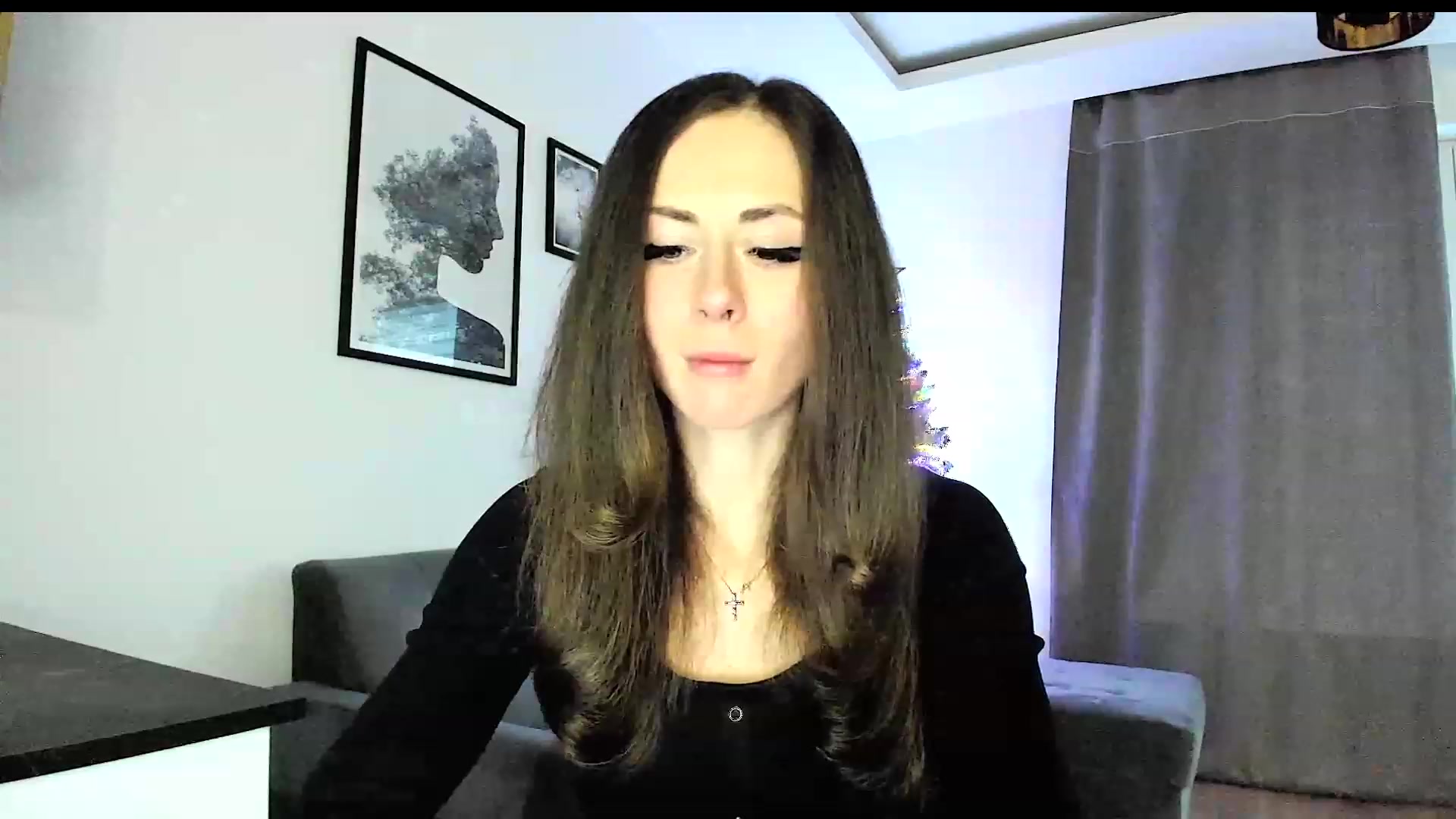 Gallery image thumbnail from Amber_Fry's myfreecams stream on, 01/02/2024, 15:02 image 6 of 20
