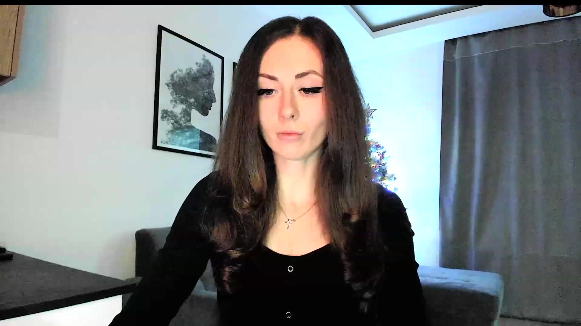 Gallery image thumbnail from Amber_Fry's myfreecams stream on, 01/02/2024, 15:02 image 15 of 20
