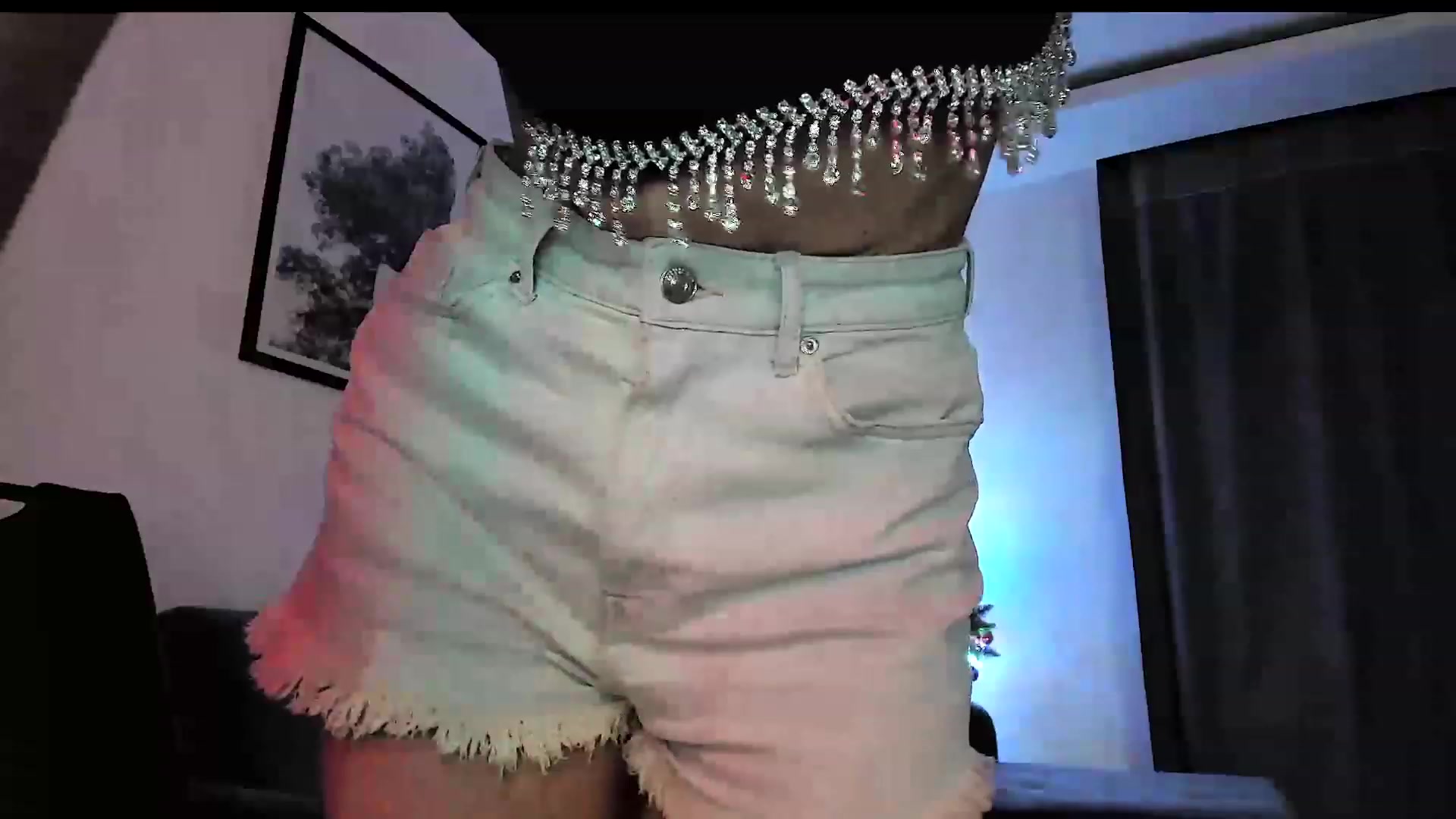 Gallery image thumbnail from Amber_Fry's myfreecams stream on, 01/04/2024, 19:41 image 17 of 20