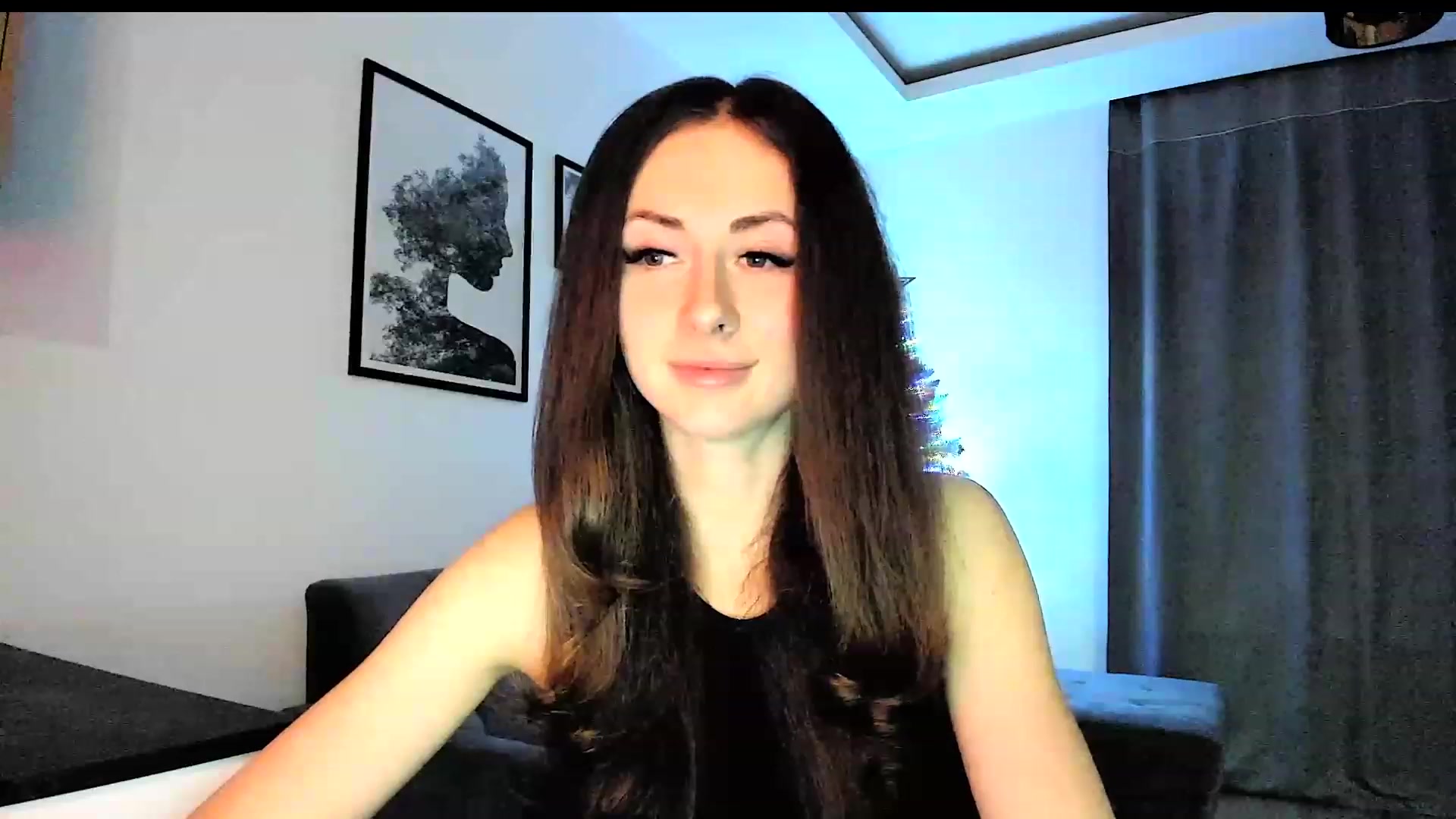 Gallery image thumbnail from Amber_Fry's myfreecams stream on, 01/04/2024, 19:41 image 10 of 20