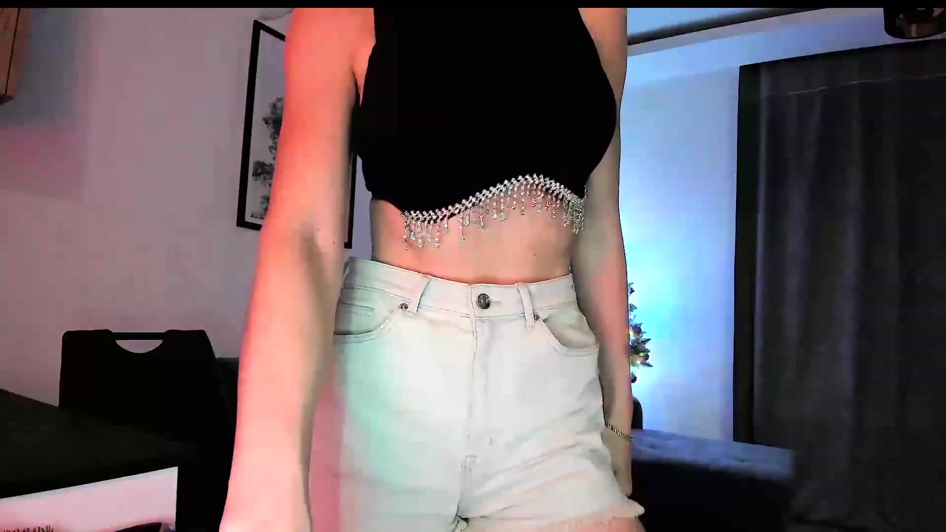 Gallery image thumbnail from Amber_Fry's myfreecams stream on, 01/04/2024, 19:41 image 19 of 20