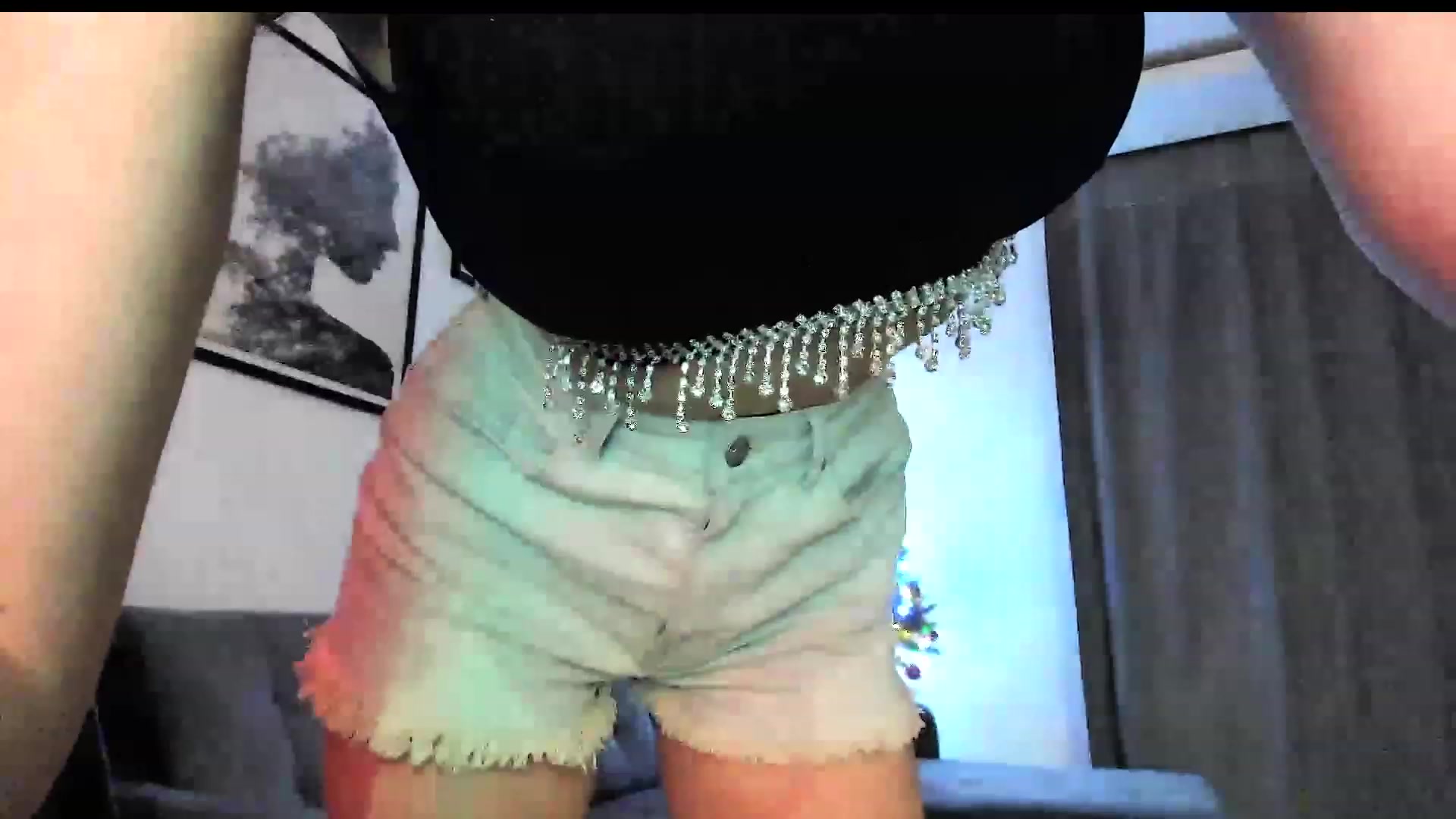 Gallery image thumbnail from Amber_Fry's myfreecams stream on, 01/04/2024, 20:32 image 4 of 20