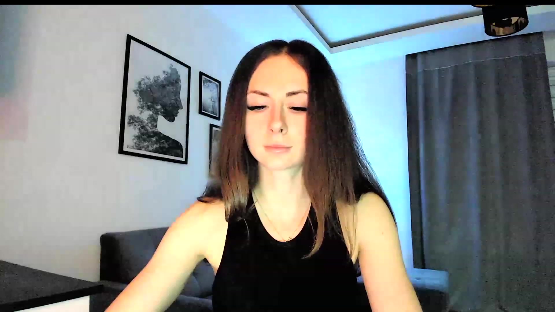 Gallery image thumbnail from Amber_Fry's myfreecams stream on, 01/04/2024, 20:32 image 17 of 20