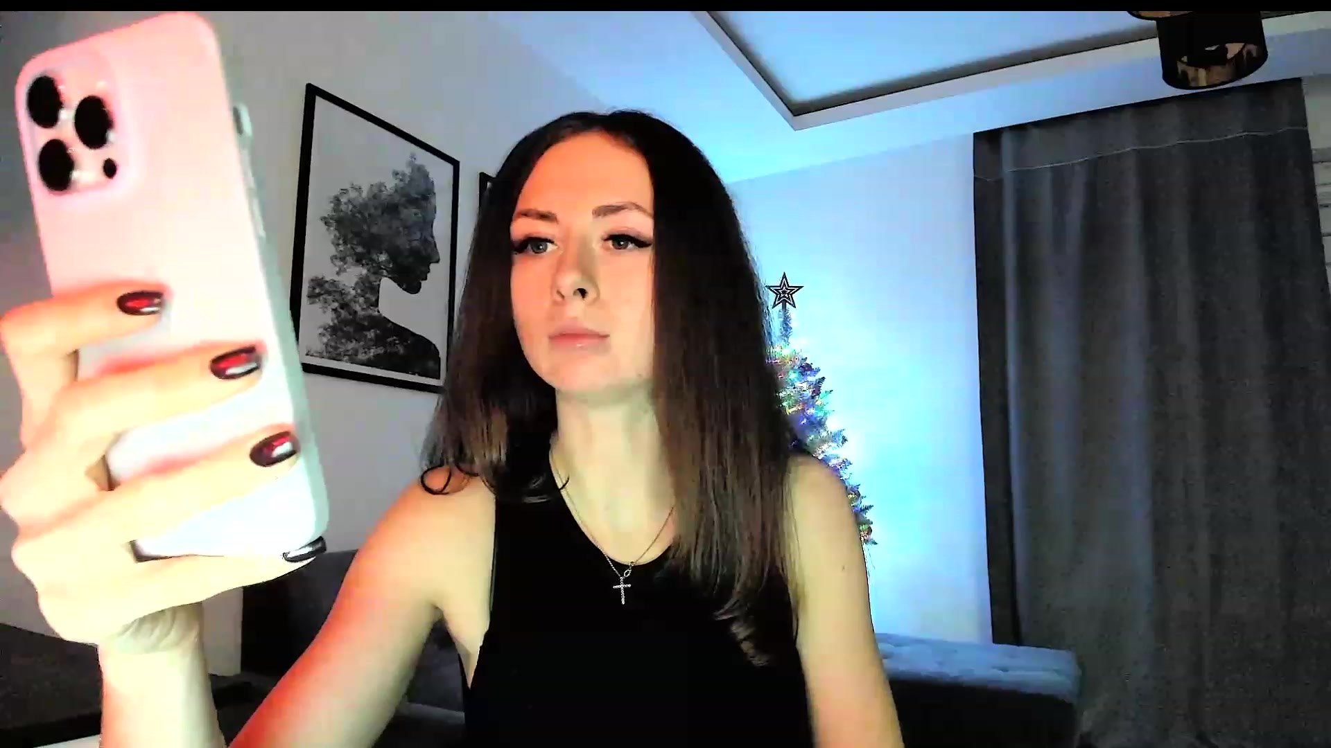Gallery image thumbnail from Amber_Fry's myfreecams stream on, 01/04/2024, 20:32 image 8 of 20