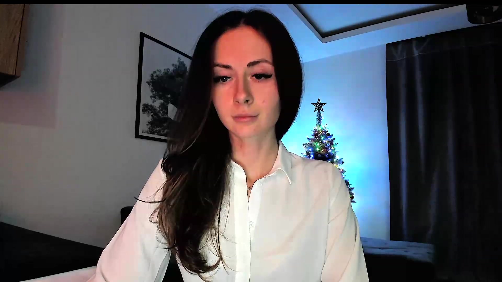 Gallery image thumbnail from Amber_Fry's myfreecams stream on, 01/05/2024, 19:31 image 19 of 20