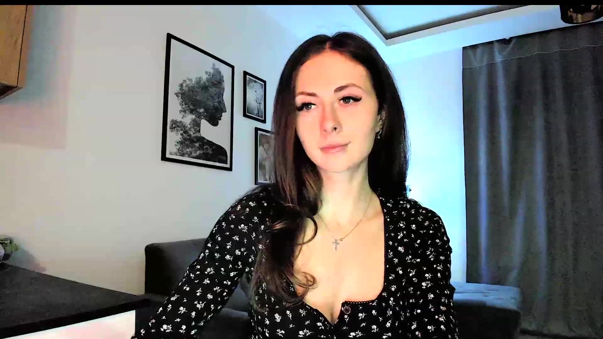 Gallery image thumbnail from Amber_Fry's myfreecams stream on, 01/05/2024, 19:31 image 11 of 20