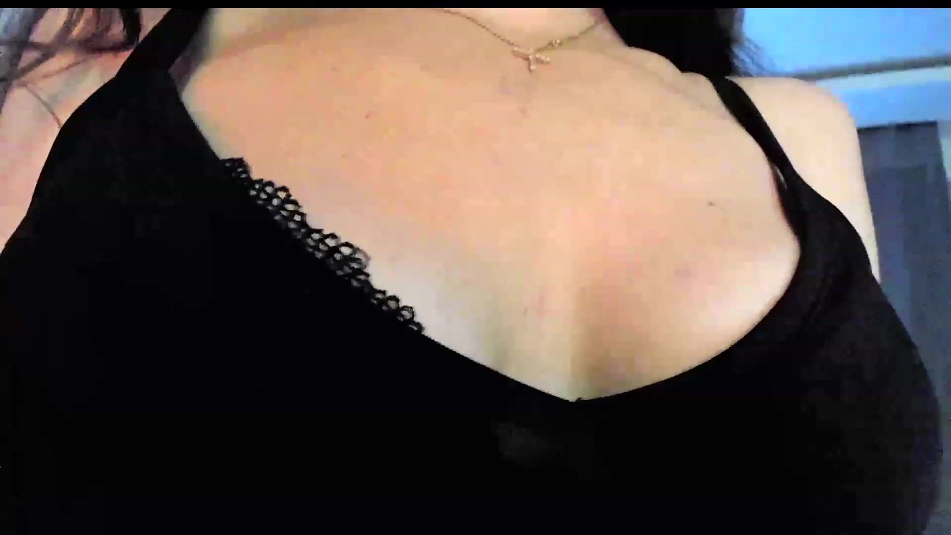 Gallery image thumbnail from Amber_Fry's myfreecams stream on, 01/16/2024, 17:43 image 12 of 20
