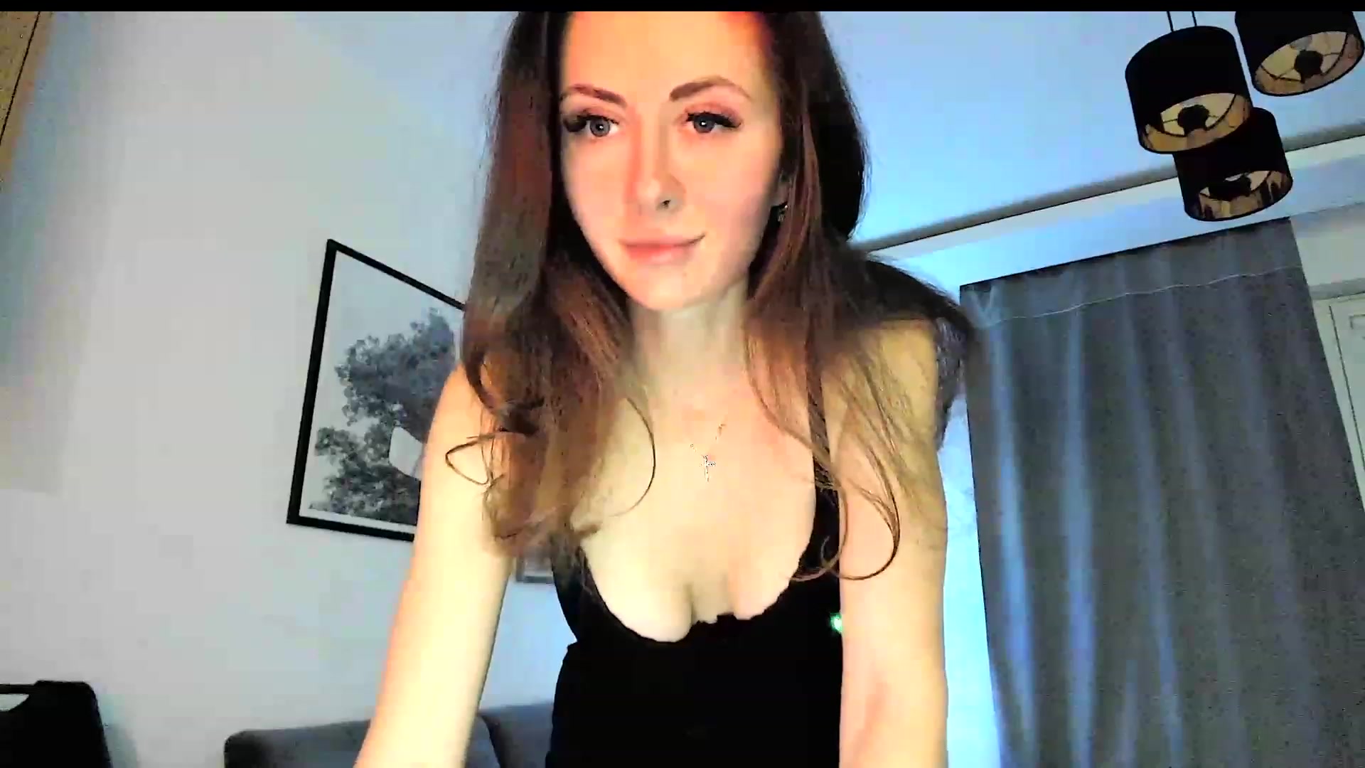 Gallery image thumbnail from Amber_Fry's myfreecams stream on, 01/16/2024, 17:43 image 10 of 20