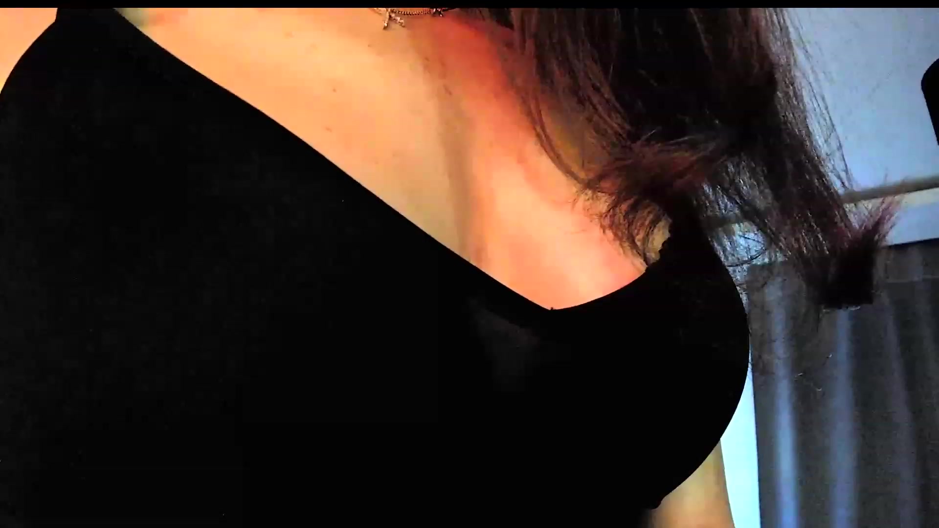 Gallery image thumbnail from Amber_Fry's myfreecams stream on, 01/16/2024, 17:43 image 18 of 20