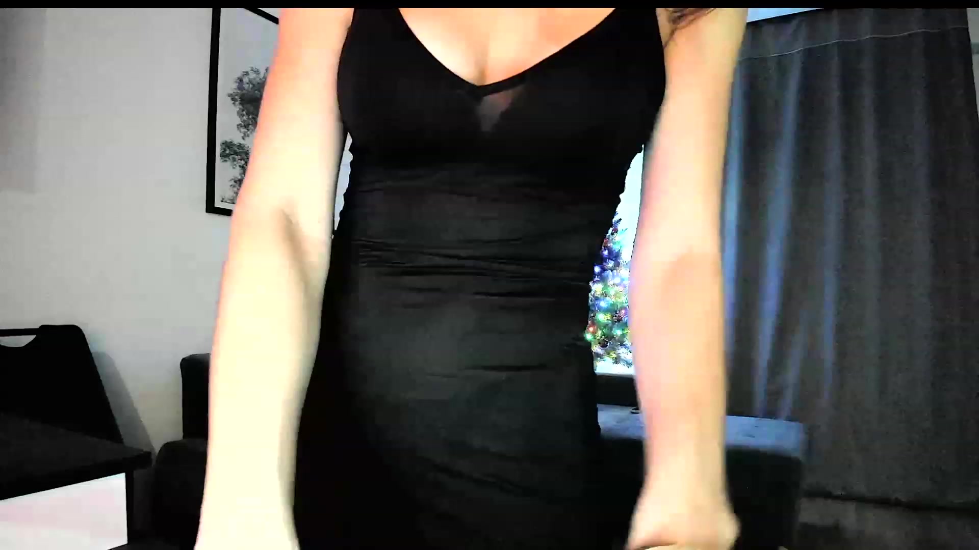 Gallery image thumbnail from Amber_Fry's myfreecams stream on, 01/16/2024, 17:43 image 19 of 20