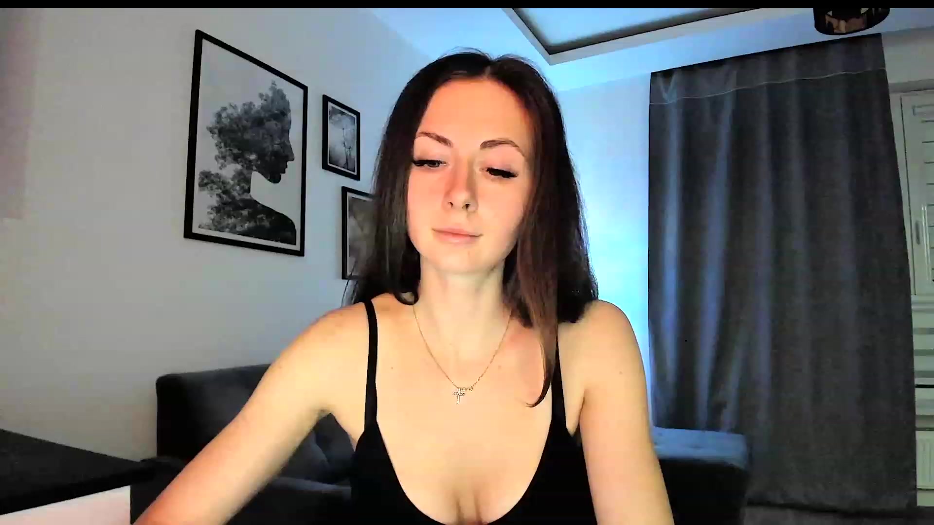 Gallery image thumbnail from Amber_Fry's myfreecams stream on, 01/16/2024, 18:41 image 5 of 20