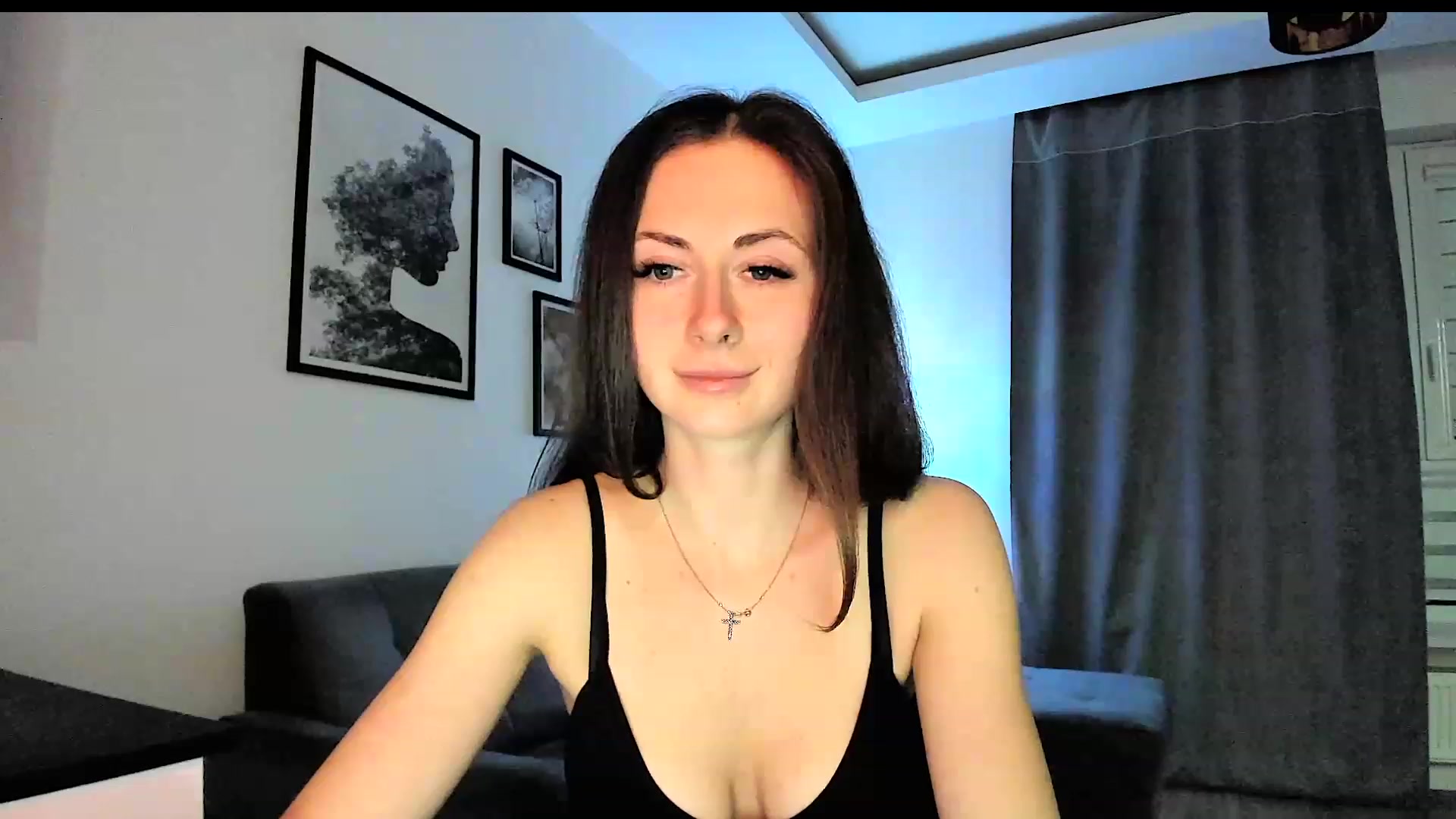 Gallery image thumbnail from Amber_Fry's myfreecams stream on, 01/16/2024, 18:41 image 8 of 20