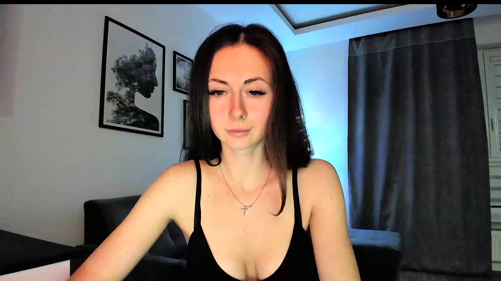 Gallery image thumbnail from Amber_Fry's myfreecams stream on, 01/16/2024, 18:41 image 4 of 20