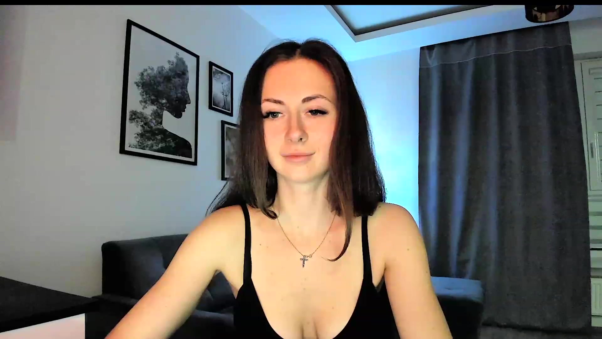 Gallery image thumbnail from Amber_Fry's myfreecams stream on, 01/16/2024, 18:41 image 17 of 20