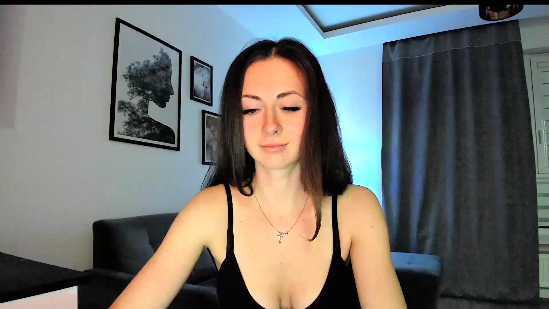 Gallery image thumbnail from Amber_Fry's myfreecams stream on, 01/16/2024, 18:41 image 14 of 20