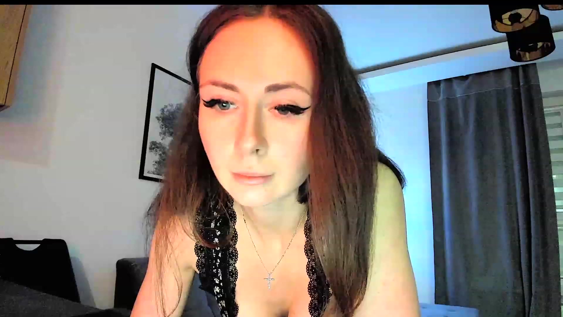 Gallery image thumbnail from Amber_Fry's myfreecams stream on, 01/17/2024, 19:41 image 8 of 20