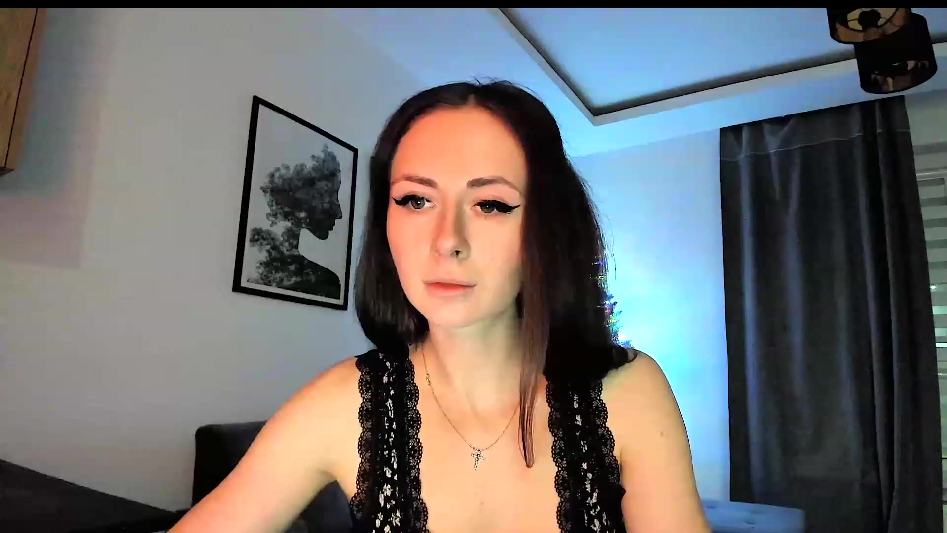 Gallery image thumbnail from Amber_Fry's myfreecams stream on, 01/17/2024, 19:41 image 16 of 20