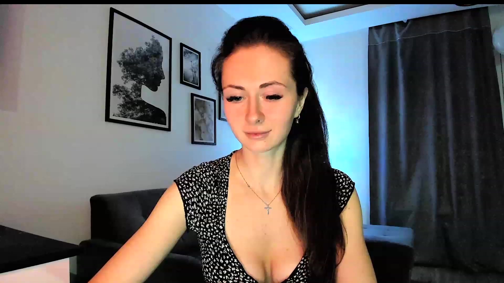 Gallery image thumbnail from Amber_Fry's myfreecams stream on, 01/18/2024, 19:51 image 10 of 20