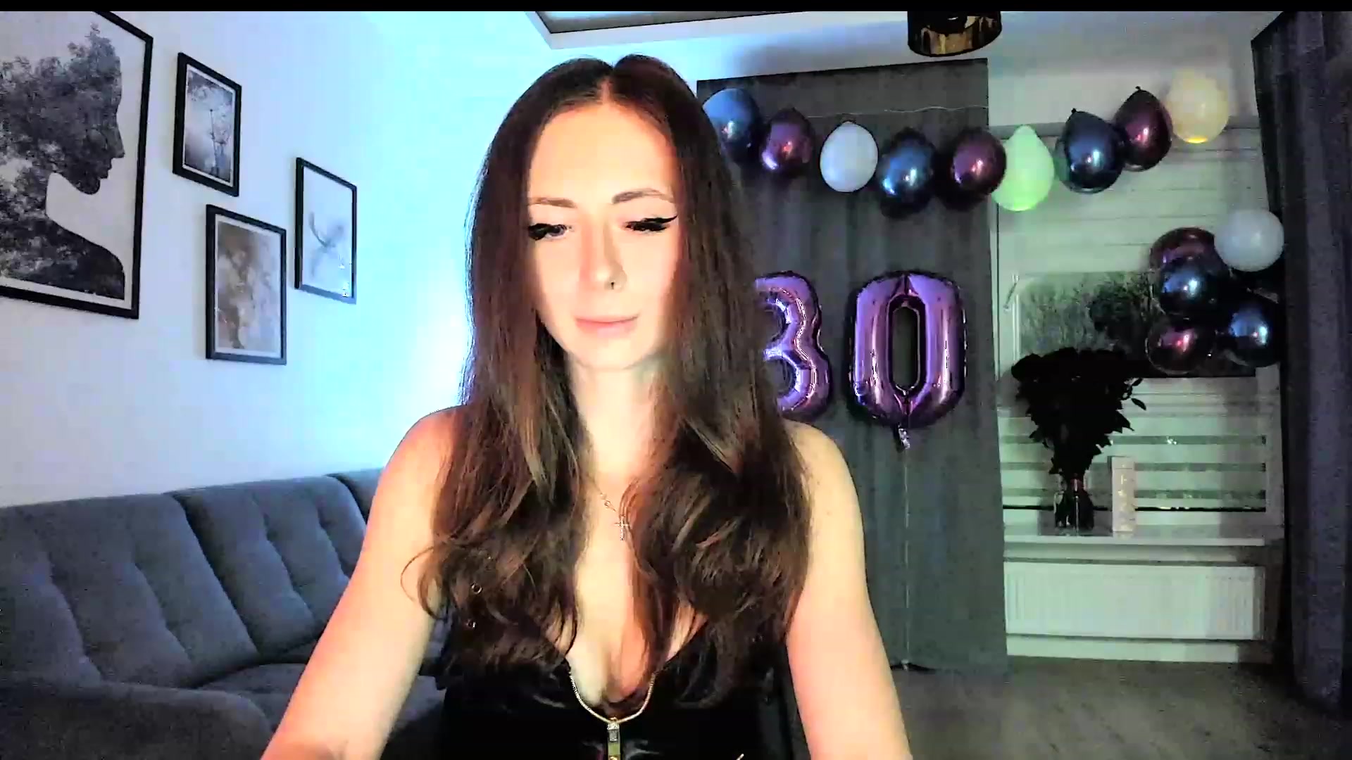 Gallery image thumbnail from Amber_Fry's myfreecams stream on, 01/19/2024, 16:32 image 2 of 20
