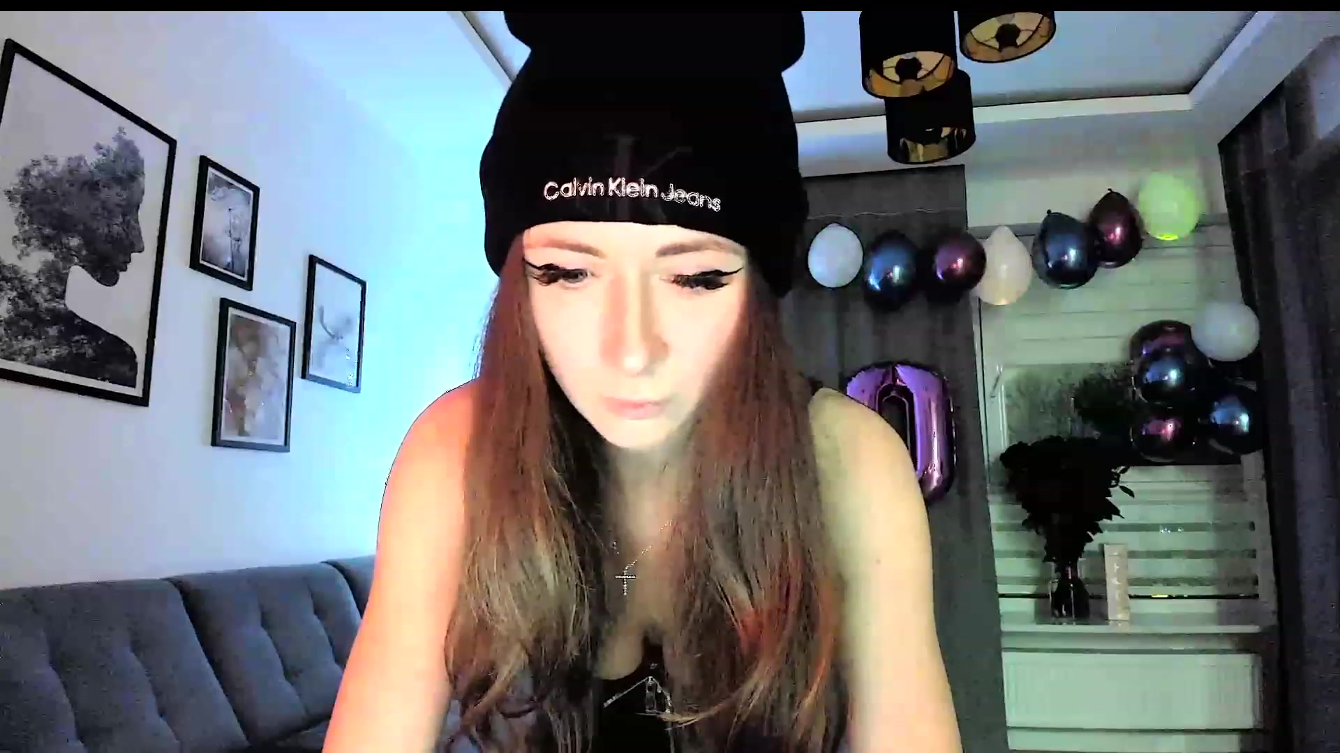 Gallery image thumbnail from Amber_Fry's myfreecams stream on, 01/19/2024, 16:32 image 15 of 20