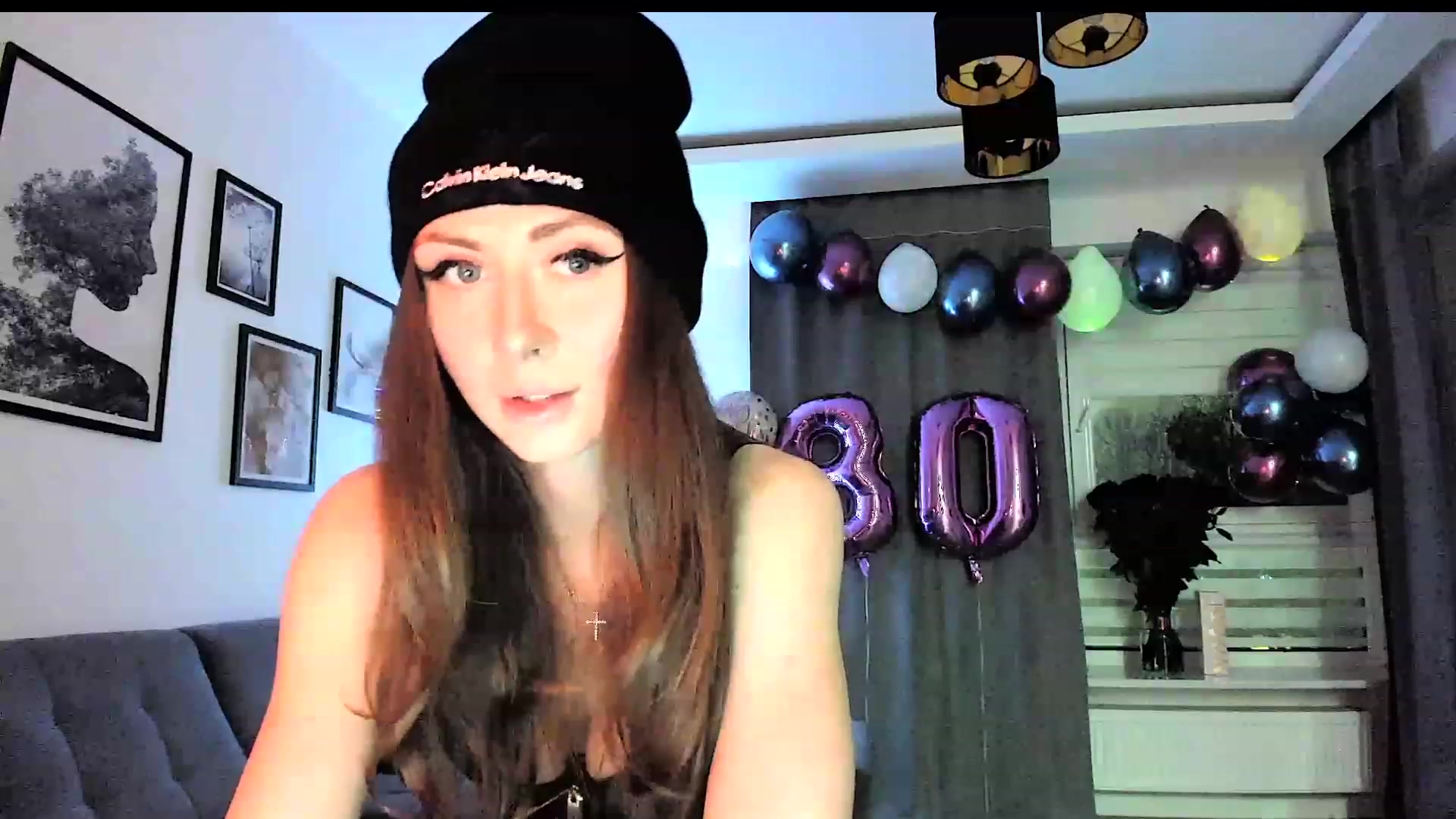 Gallery image thumbnail from Amber_Fry's myfreecams stream on, 01/19/2024, 16:32 image 13 of 20