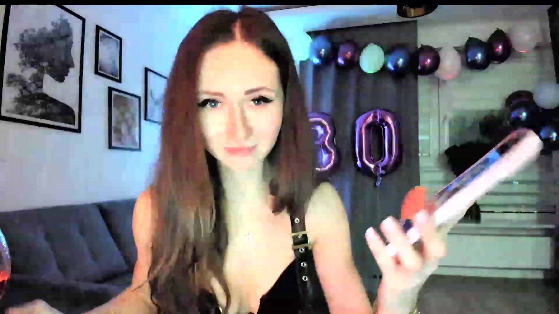 Gallery image thumbnail from Amber_Fry's myfreecams stream on, 01/19/2024, 18:29 image 11 of 20