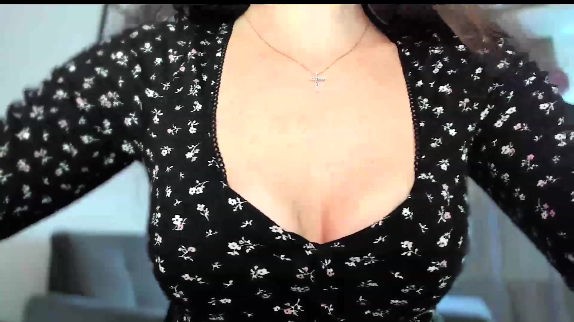 Gallery image thumbnail from Amber_Fry's myfreecams stream on, 01/27/2024, 14:37 image 8 of 20