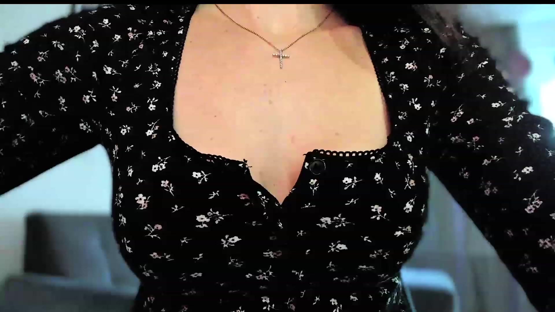 Gallery image thumbnail from Amber_Fry's myfreecams stream on, 01/27/2024, 14:37 image 5 of 20