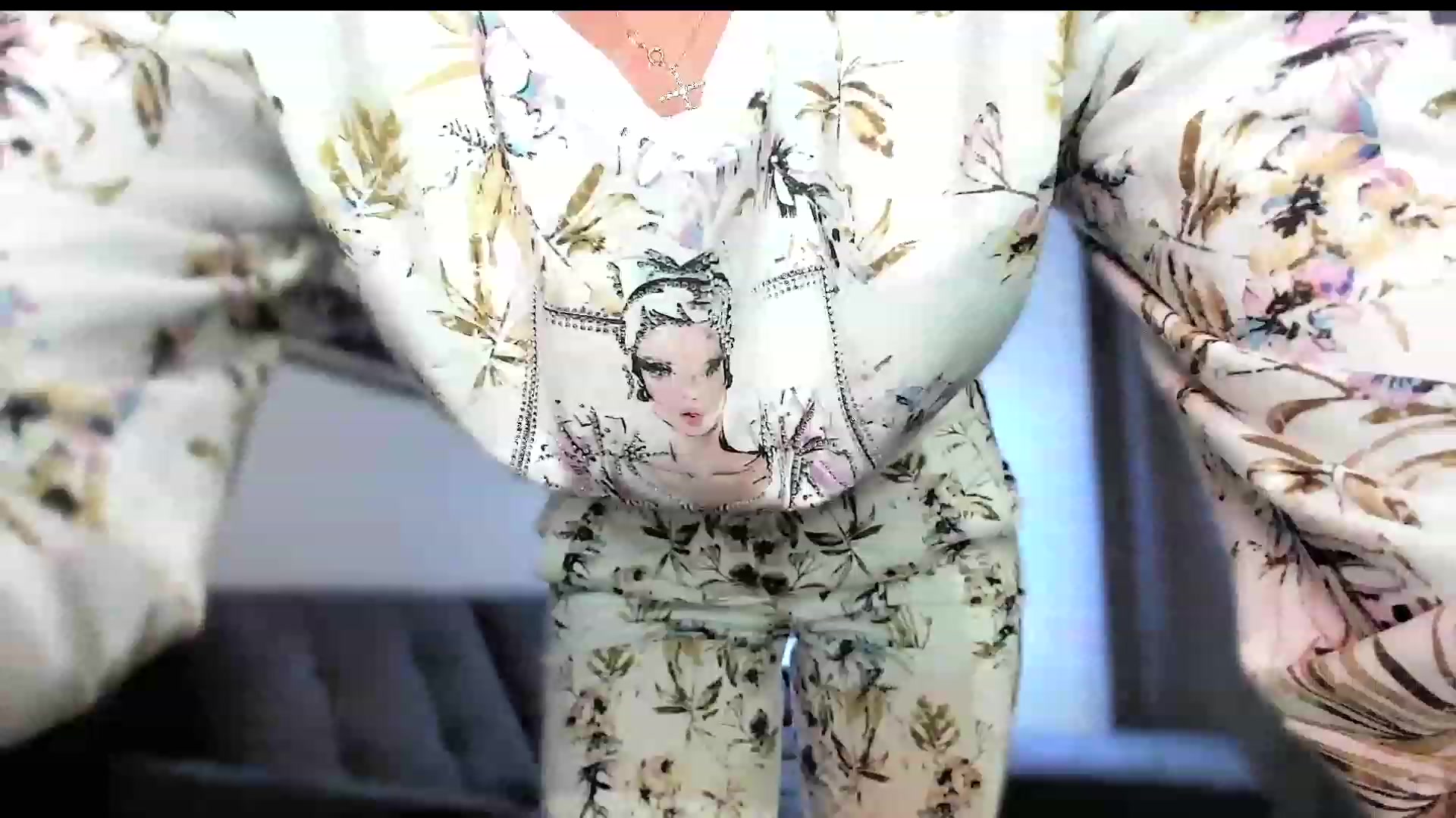 Gallery image thumbnail from Amber_Fry's myfreecams stream on, 01/28/2024, 17:46 image 13 of 20