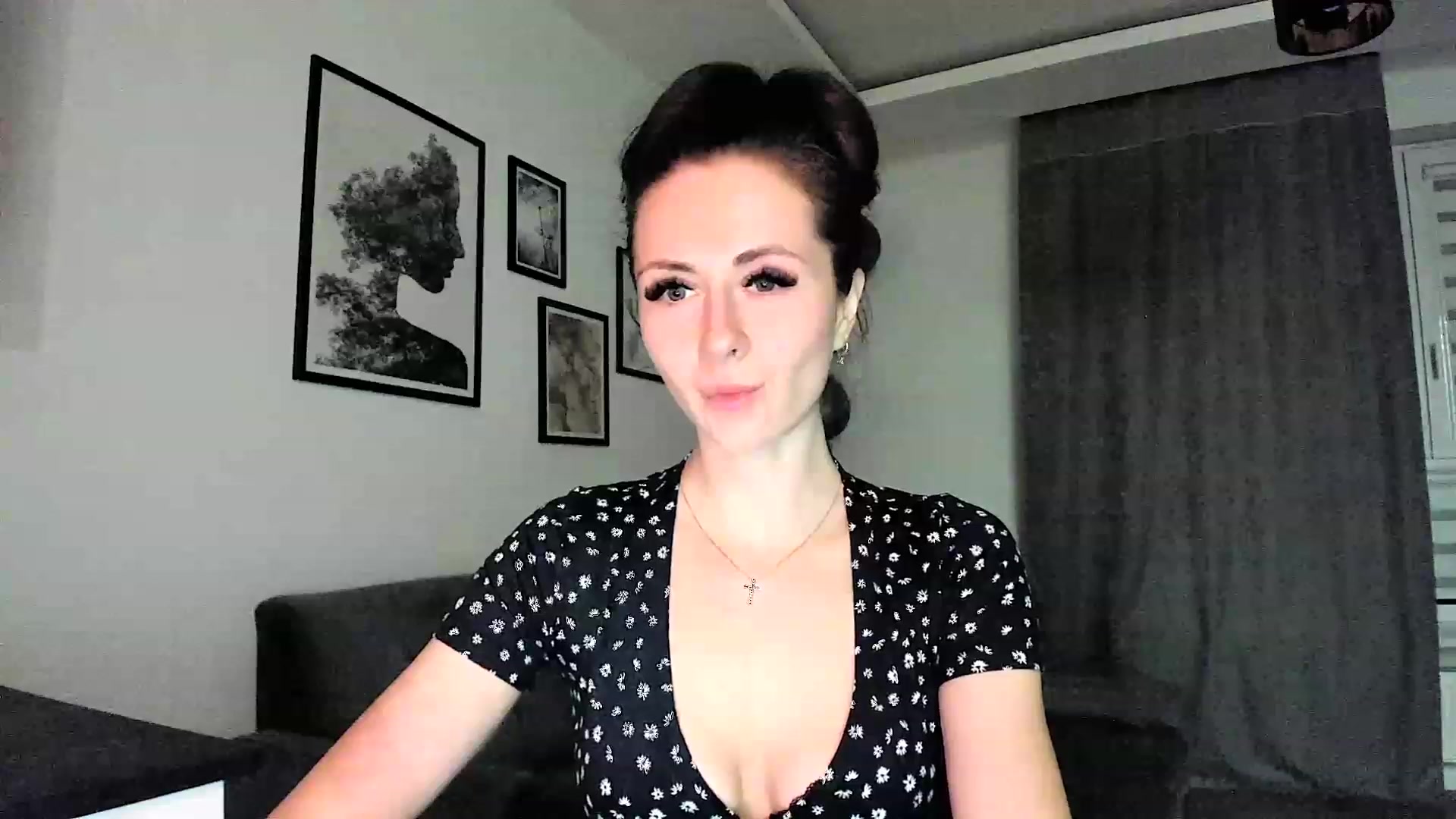 Gallery image thumbnail from Amber_Fry's myfreecams stream on, 02/05/2024, 19:25 image 8 of 20