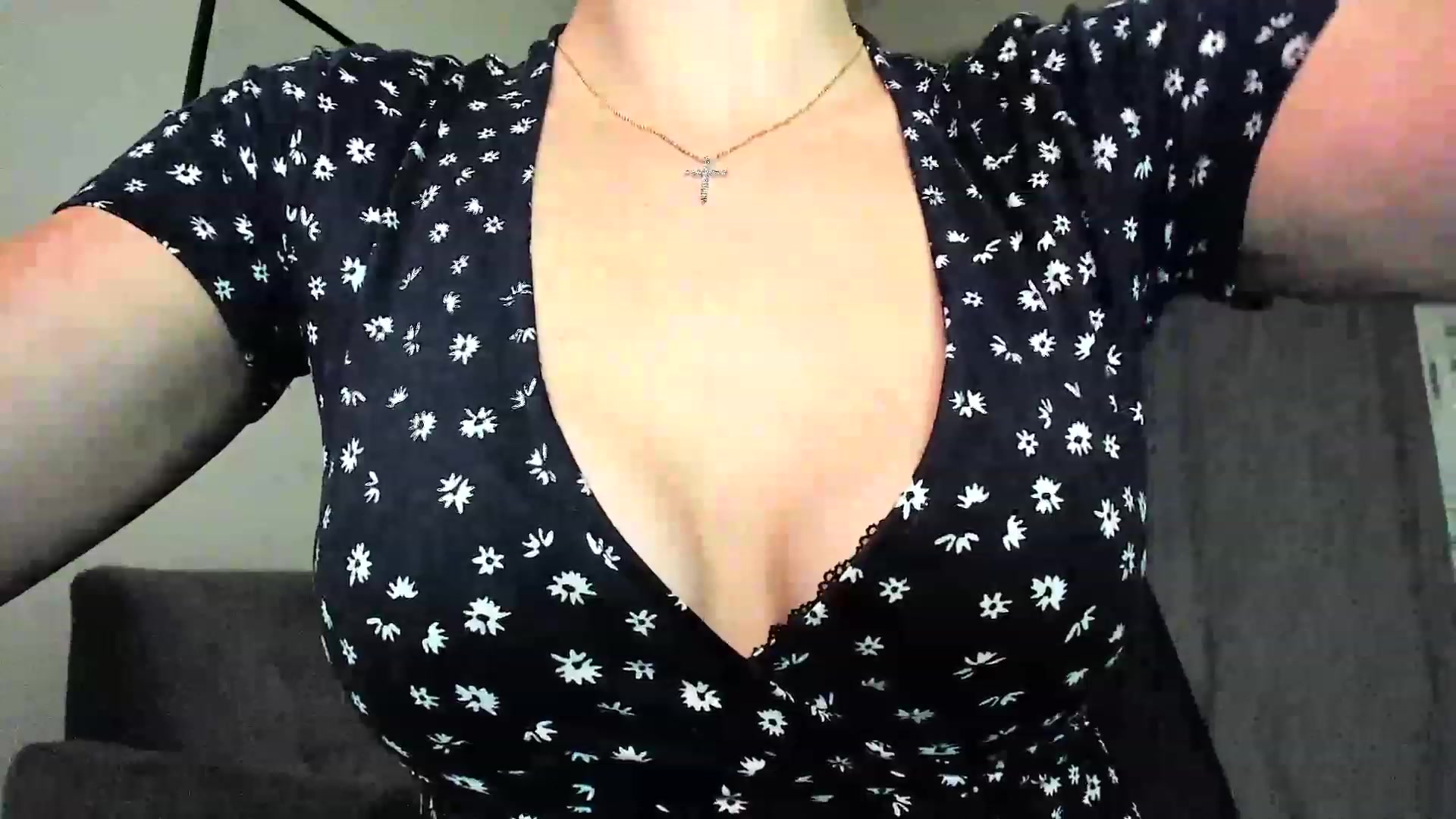 Gallery image thumbnail from Amber_Fry's myfreecams stream on, 02/05/2024, 19:25 image 15 of 20