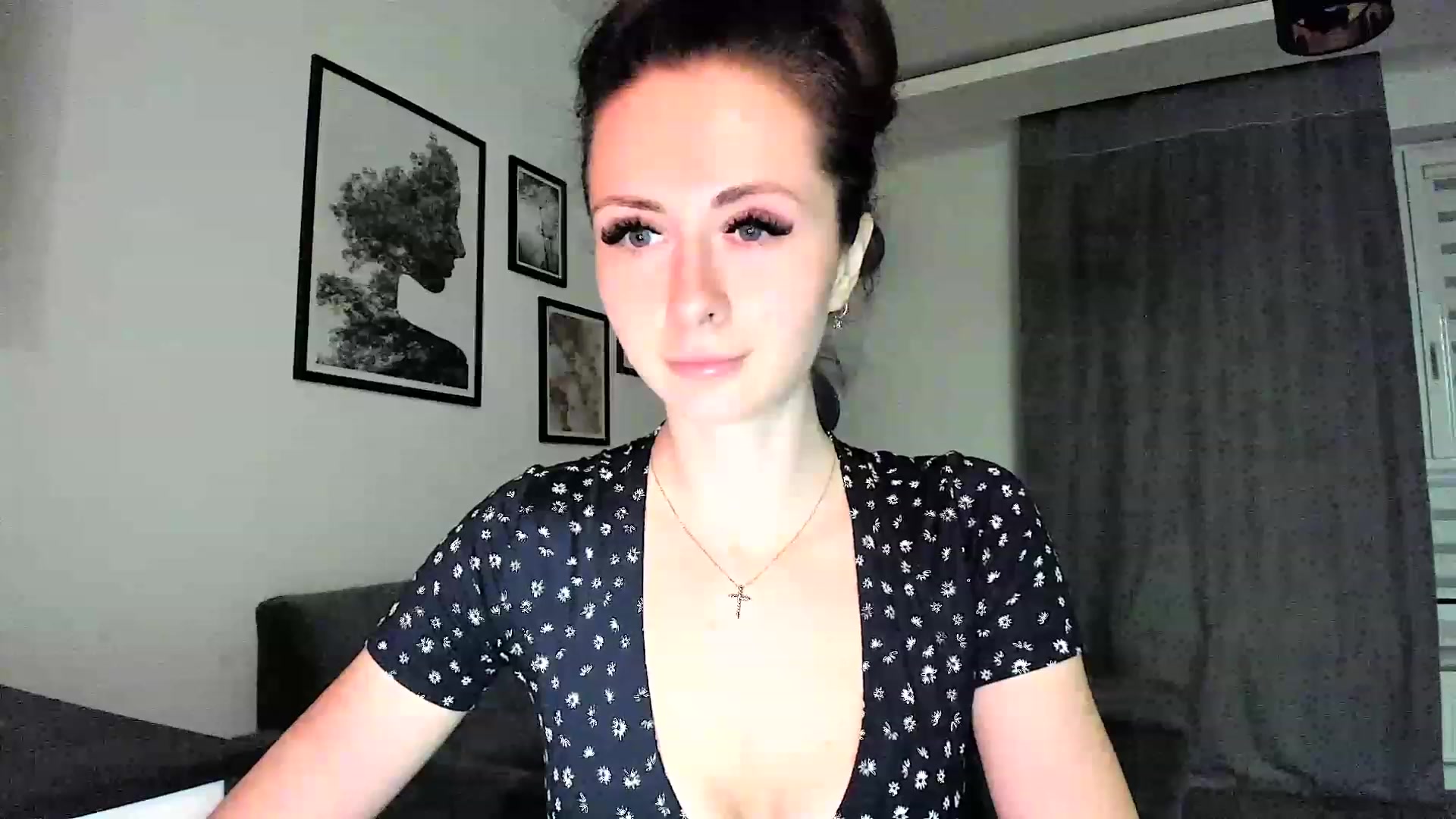 Gallery image thumbnail from Amber_Fry's myfreecams stream on, 02/05/2024, 19:25 image 2 of 20