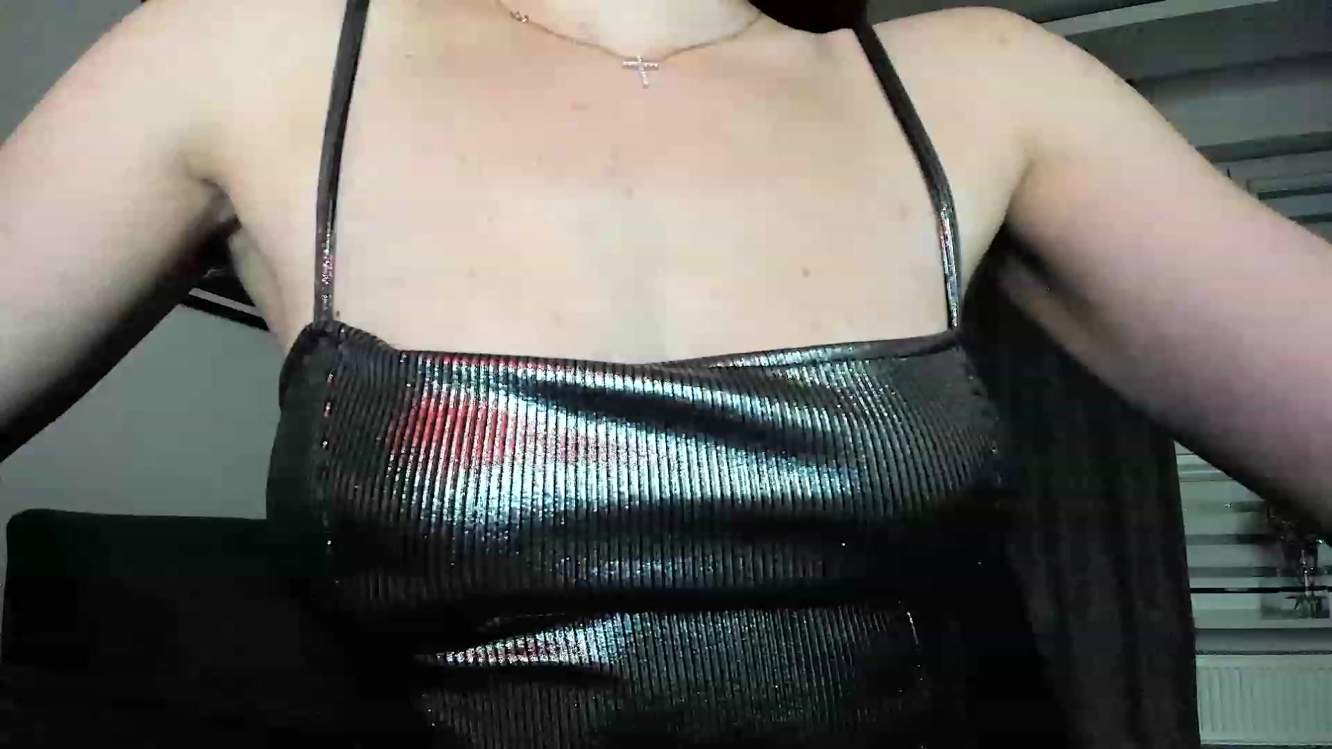 Gallery image thumbnail from Amber_Fry's myfreecams stream on, 02/06/2024, 16:37 image 3 of 20