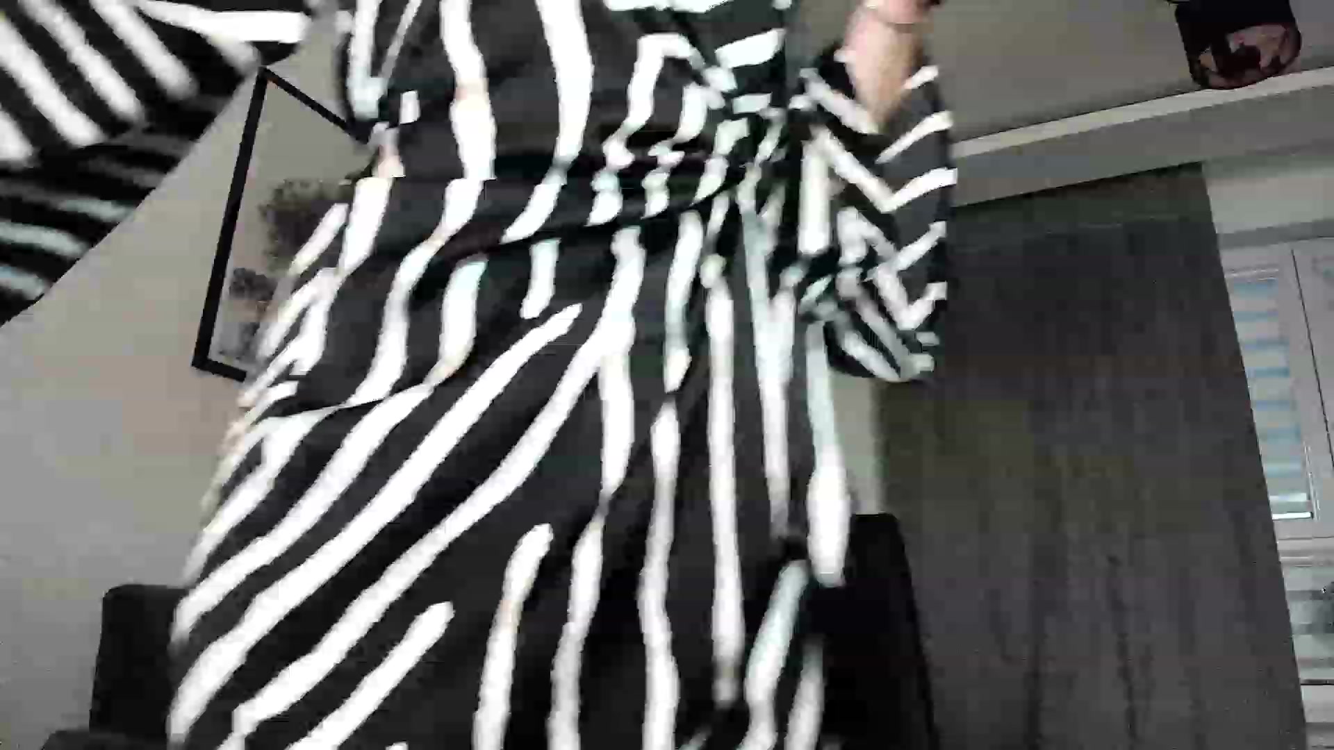 Gallery image thumbnail from Amber_Fry's myfreecams stream on, 02/08/2024, 16:10 image 16 of 20